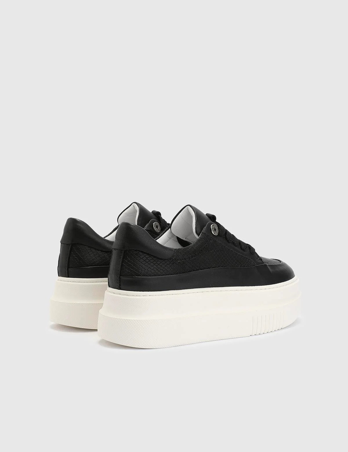 Fien Damen-Sneaker aus schwarzem Floater-Leder