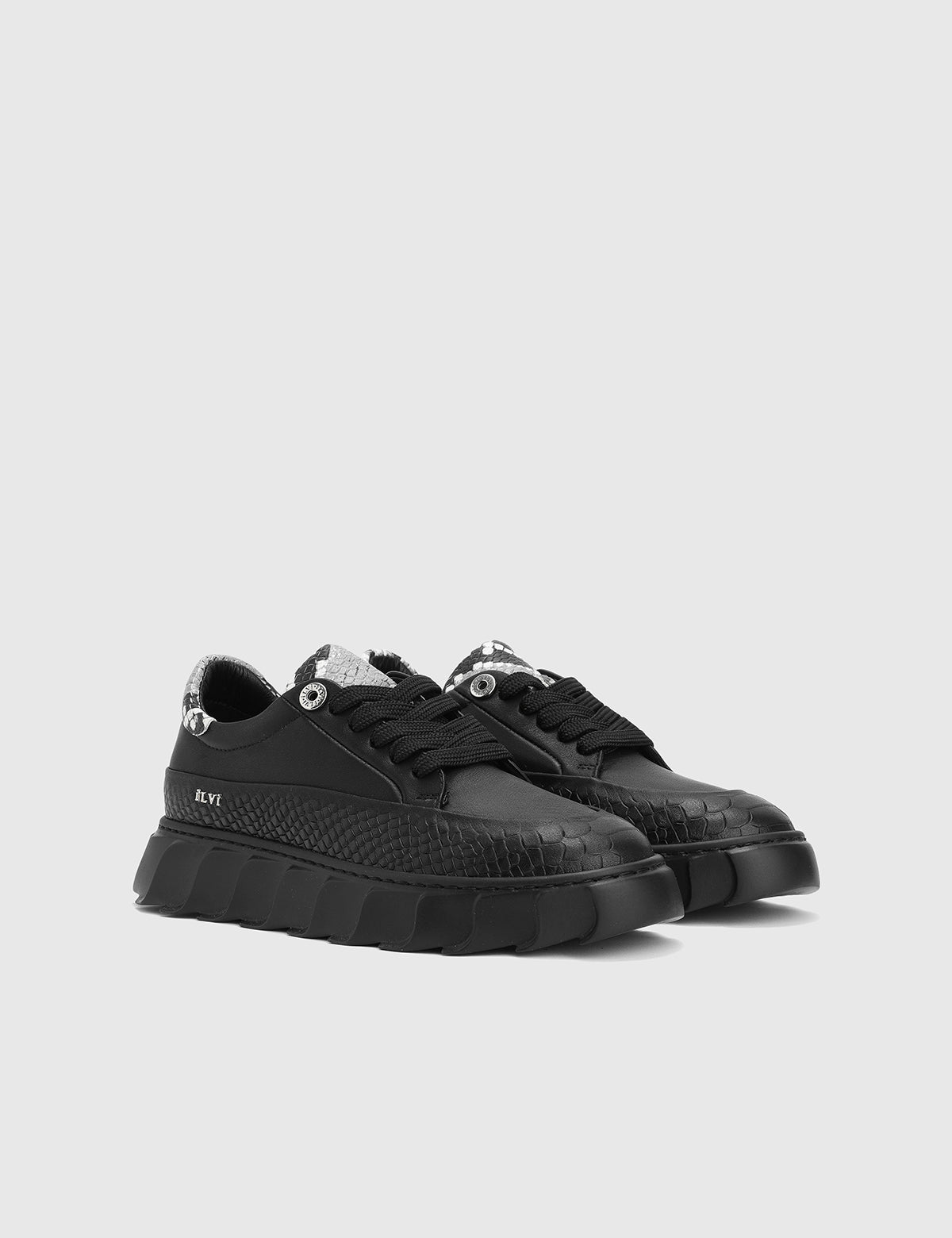 Korevaar Damen-Sneaker aus schwarzem Leder