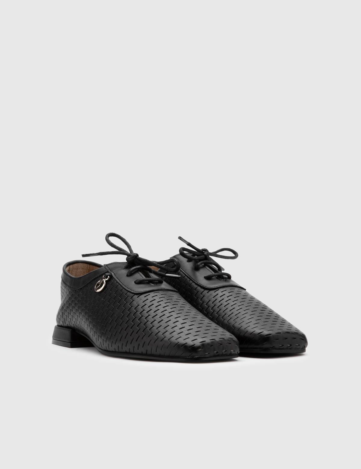 Marleen Damen Oxford aus schwarzem Leder