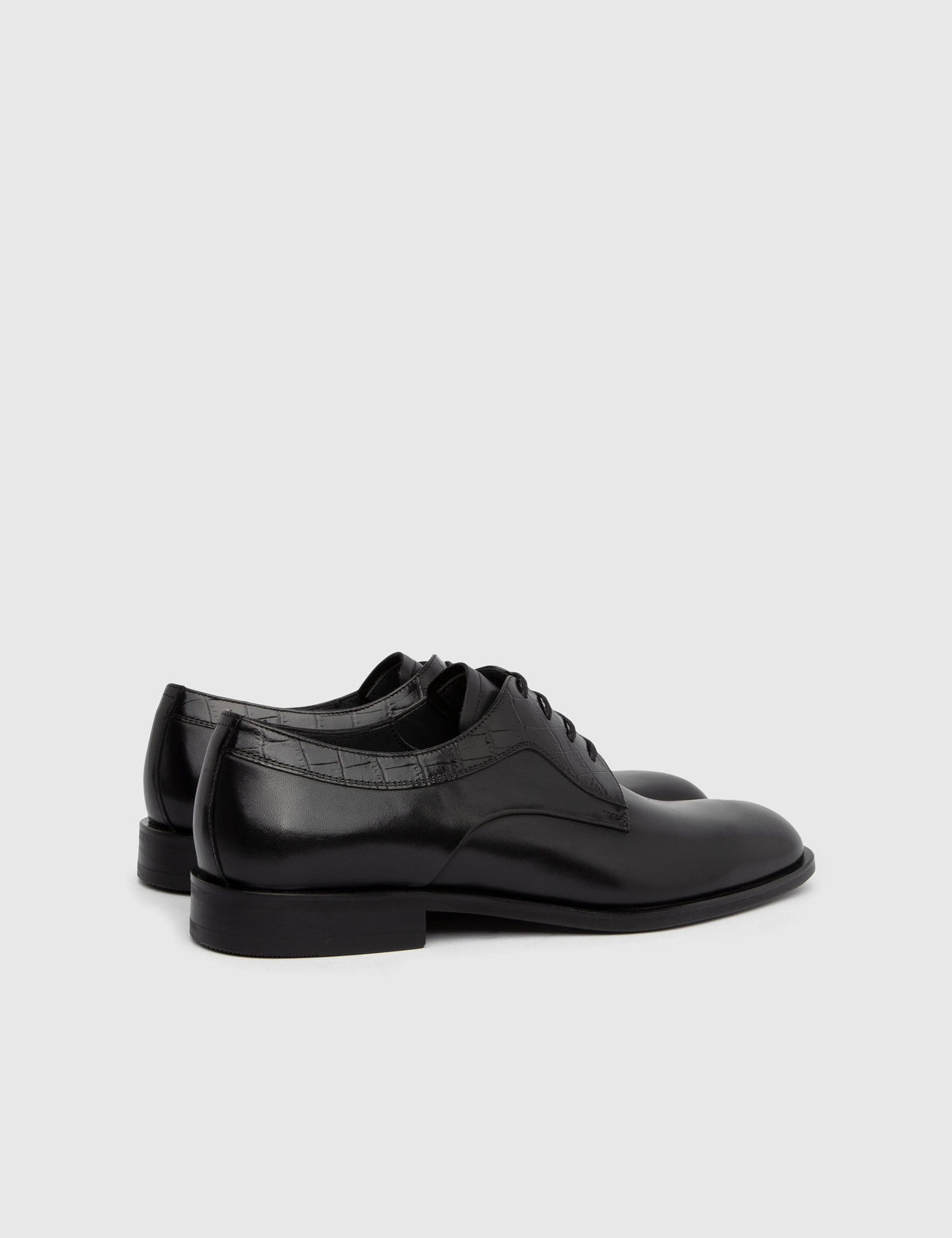 Vitis Derby-Schuh für Herren aus antikem schwarzem Leder