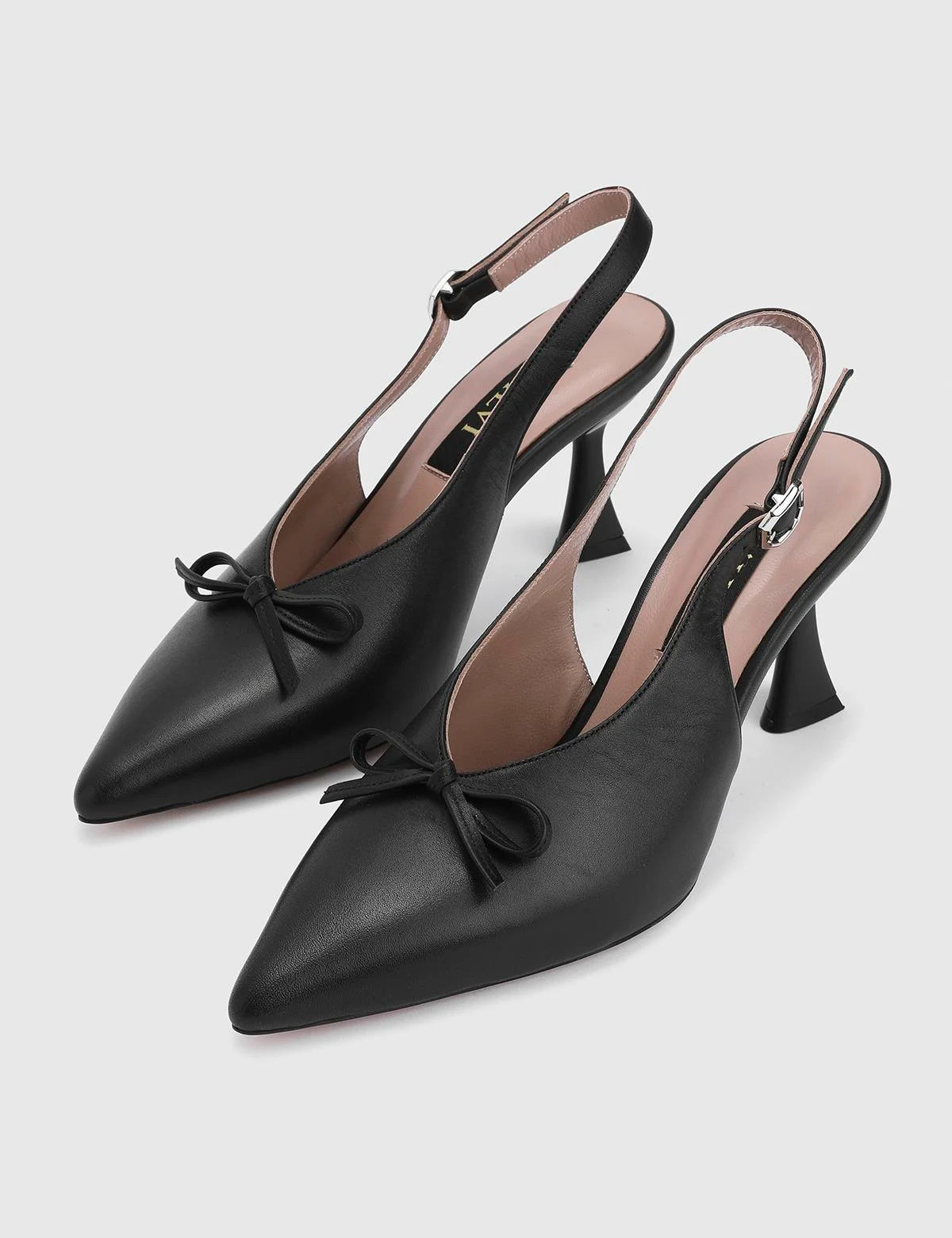 Vyver Damen-Sandalen mit Absatz aus schwarzem Leder