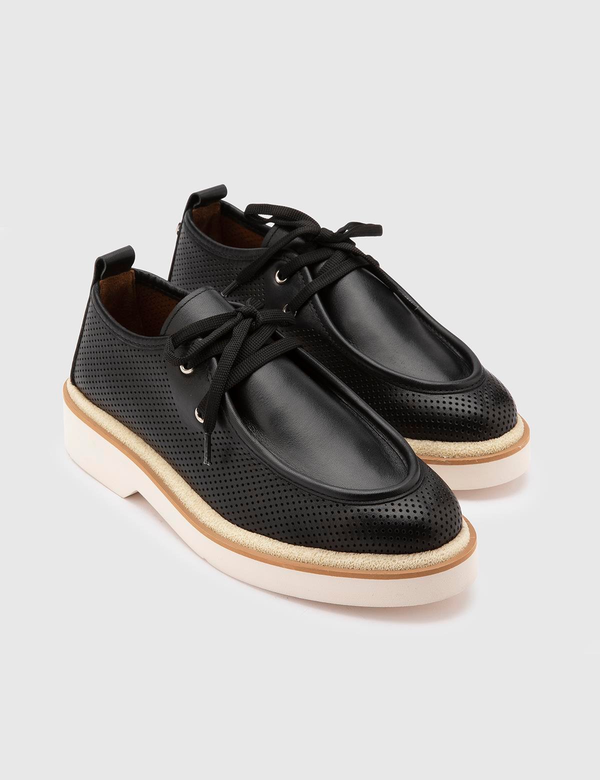 Afsana Oxford-Schuhe für Damen aus schwarzem Leder