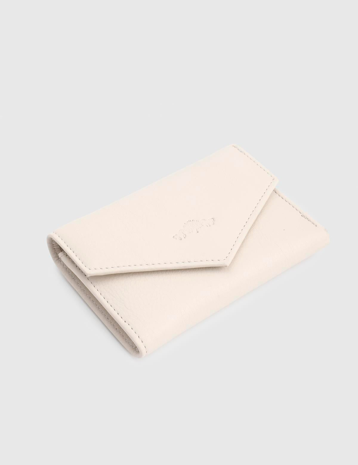 Aryan Cream Floater Leather Women's Wallet