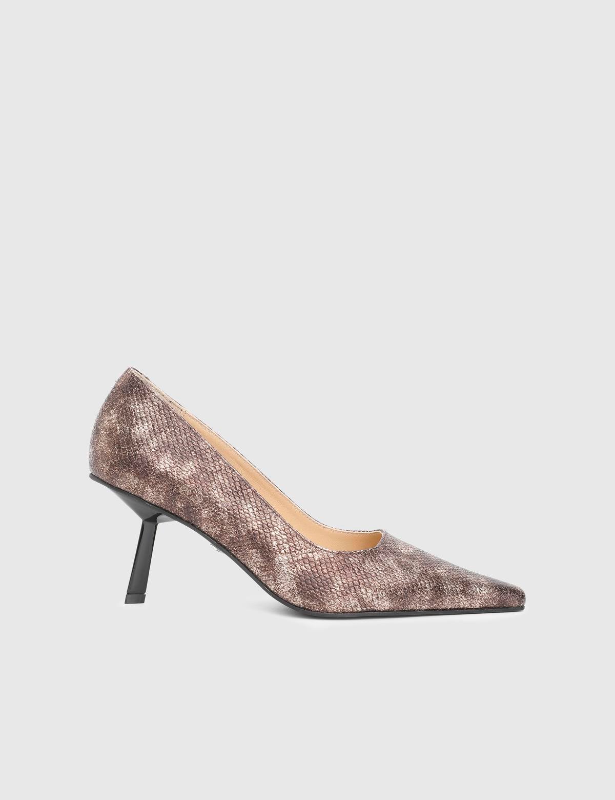 Diami Gold Leather Women's Pump