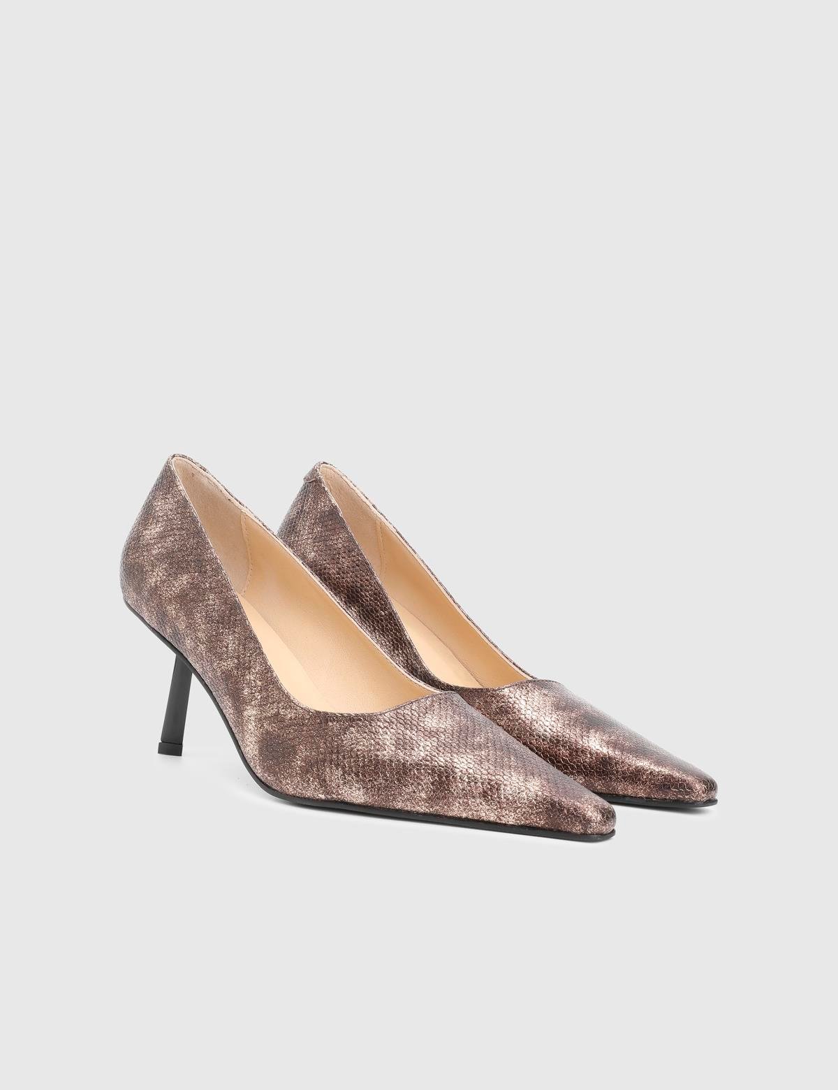 Diami Gold Leather Women's Pump