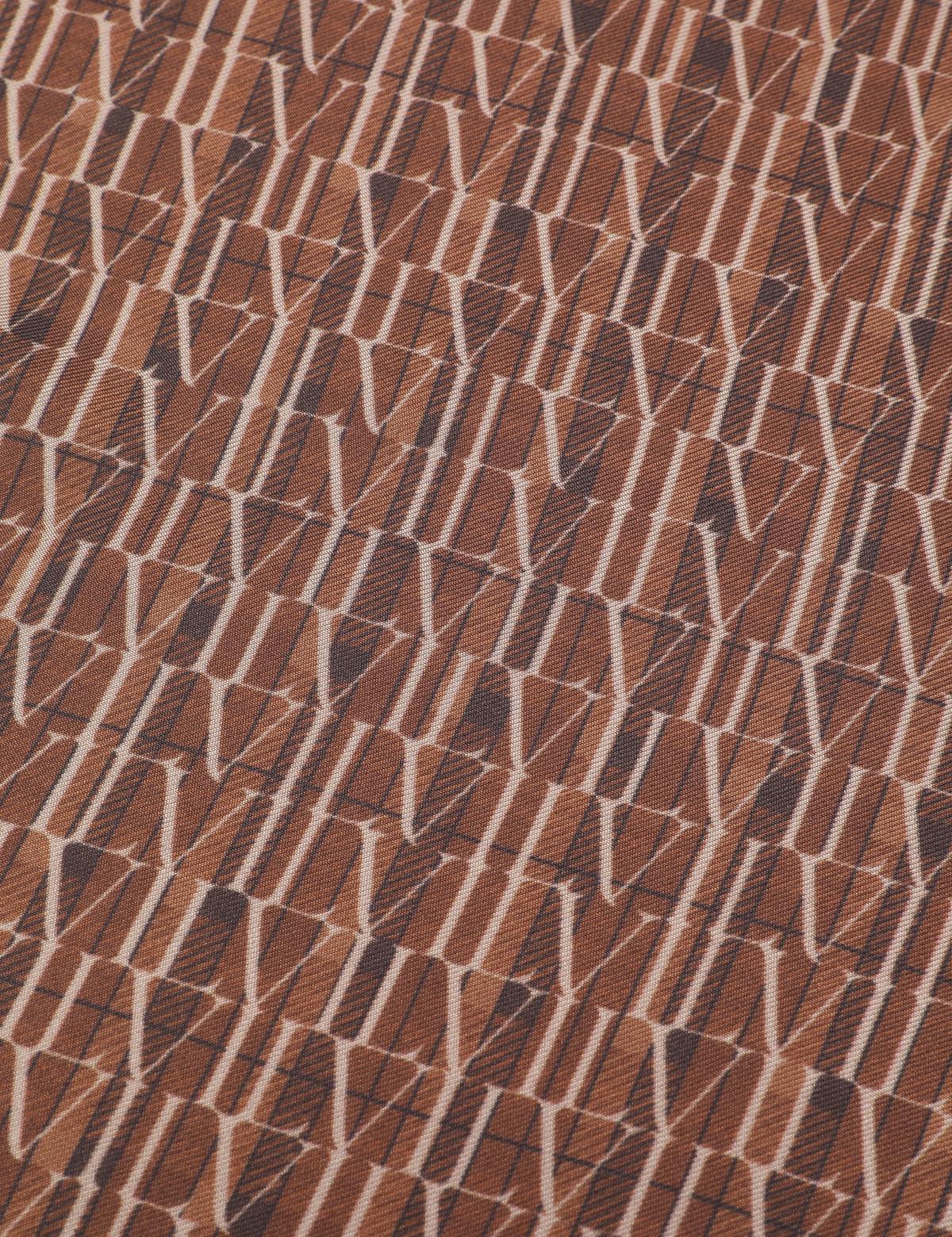 Dorothea Brown Unisex Shawl