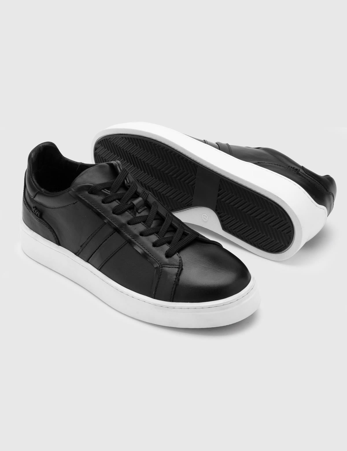 Ezri Herren-Sneaker aus schwarzem Leder