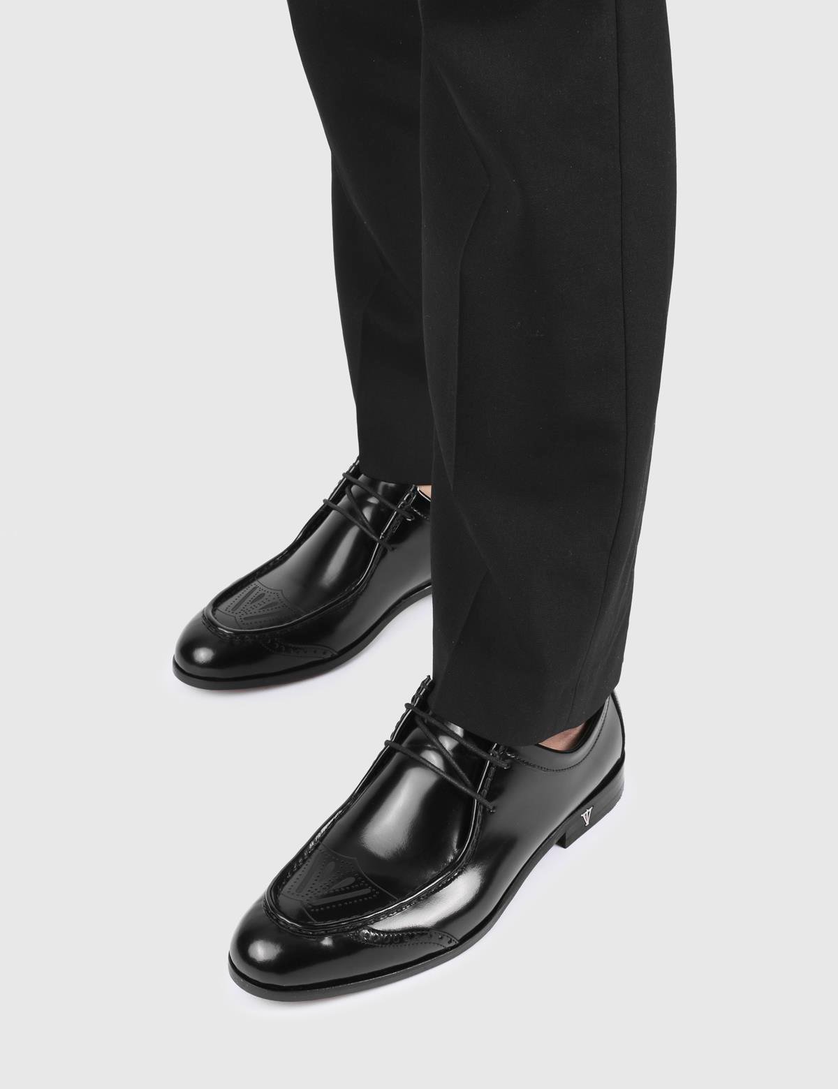 Johan Black Florentic Leather Men's Classic Shoe