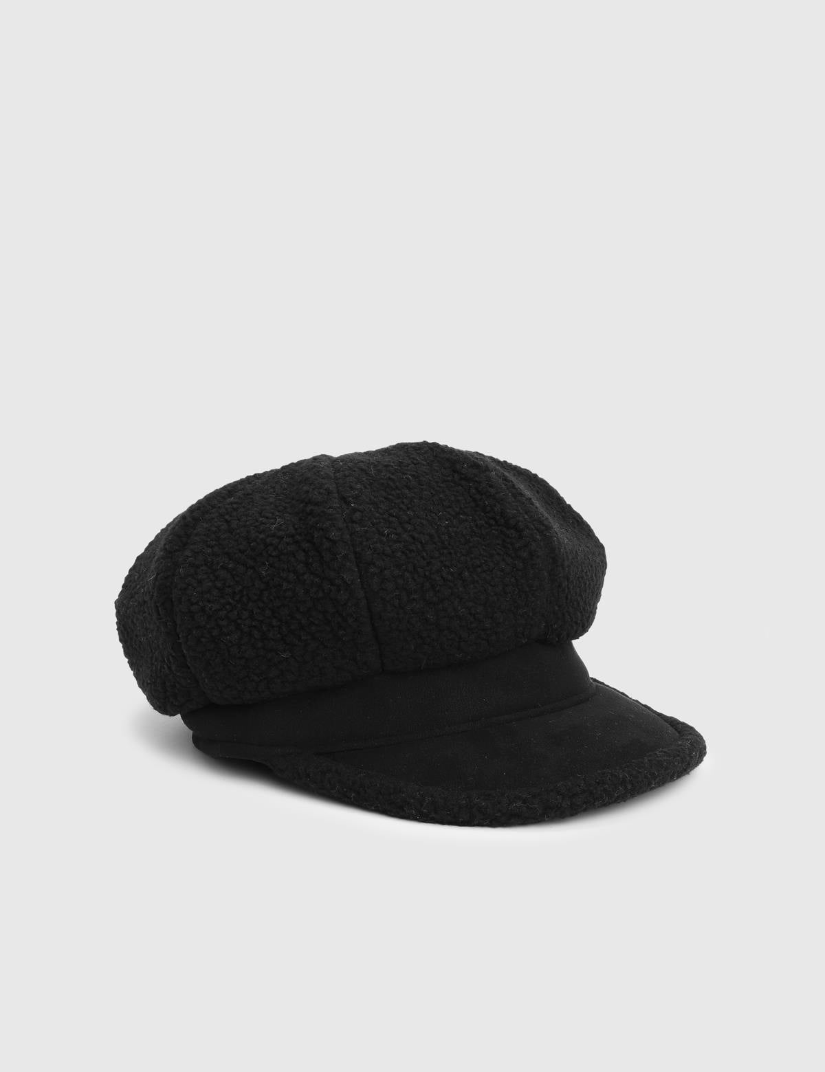 Jynee Black Women's Cap