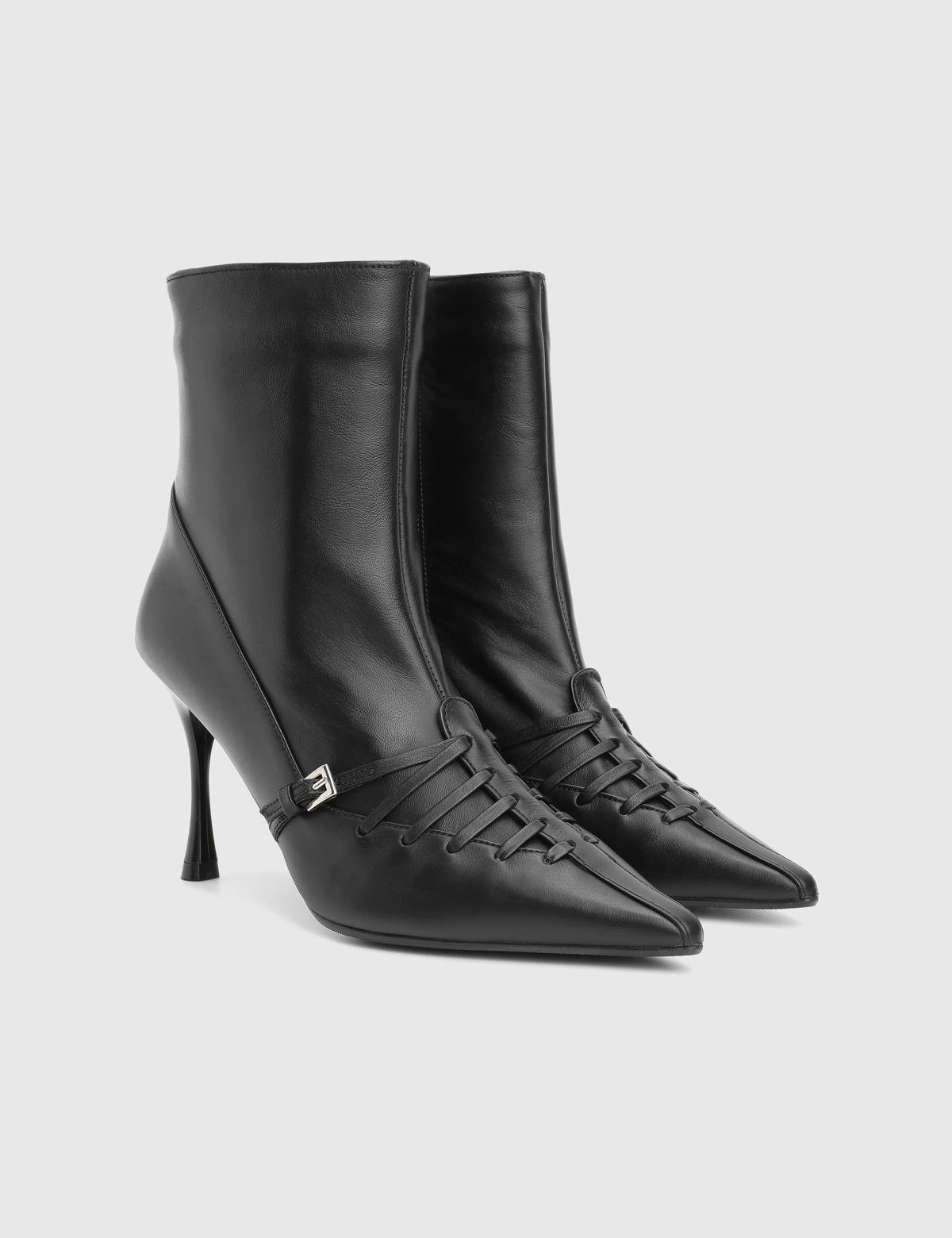 Ketita Black Leather Women's Heeled Boot