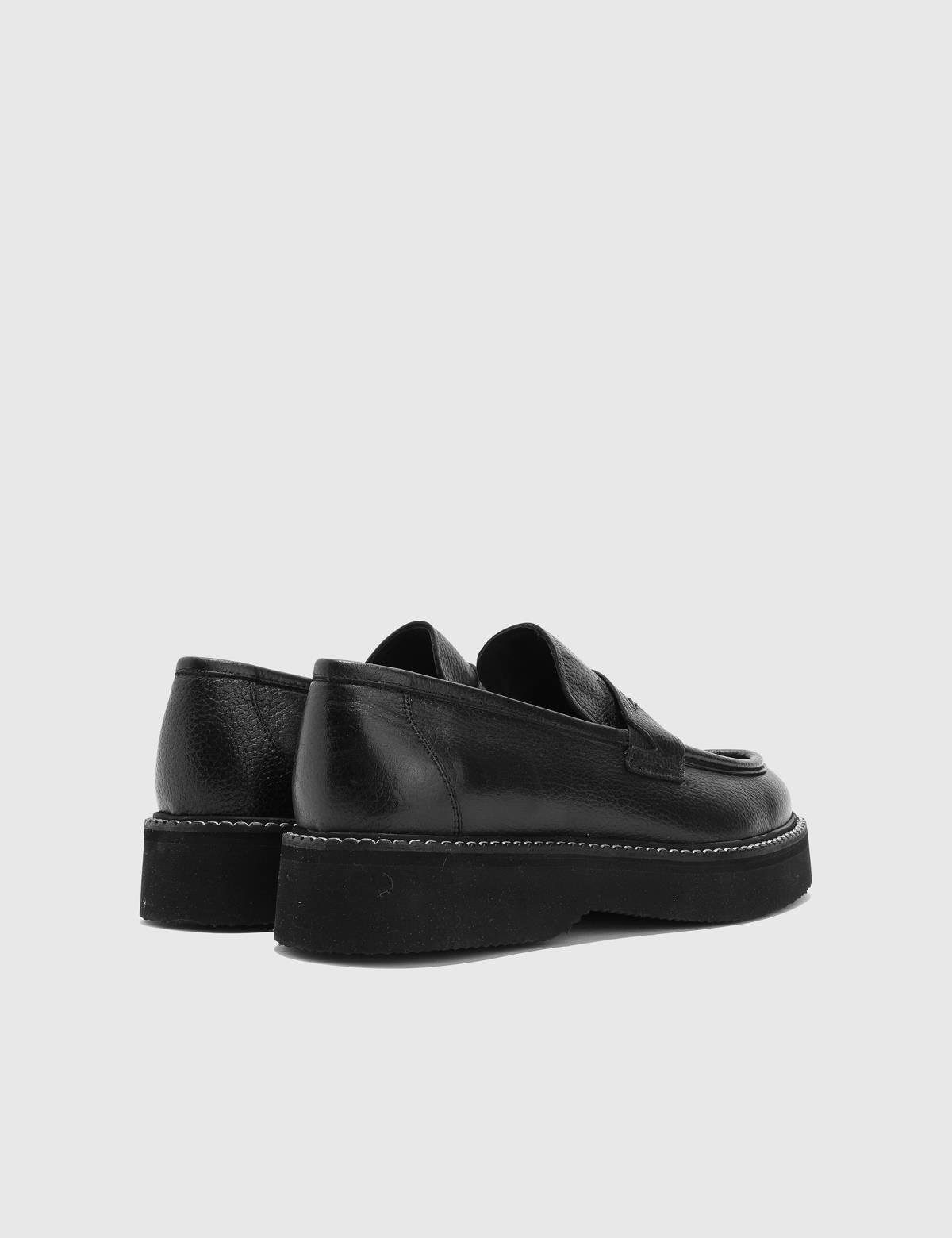 Kiruna Black Floater Leather Men's Loafer