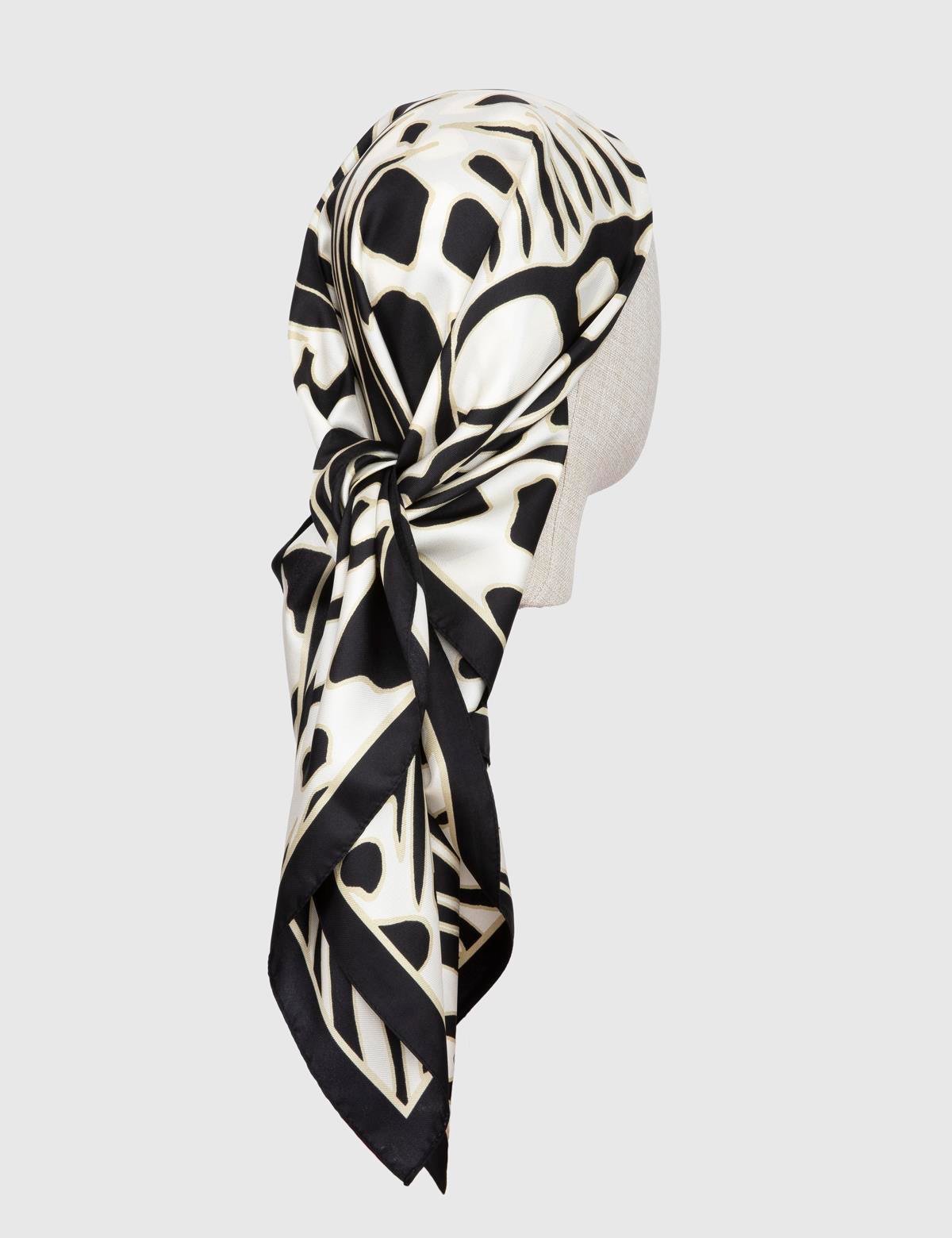 Labio Black-Beige Silk Twill Women's Scarf