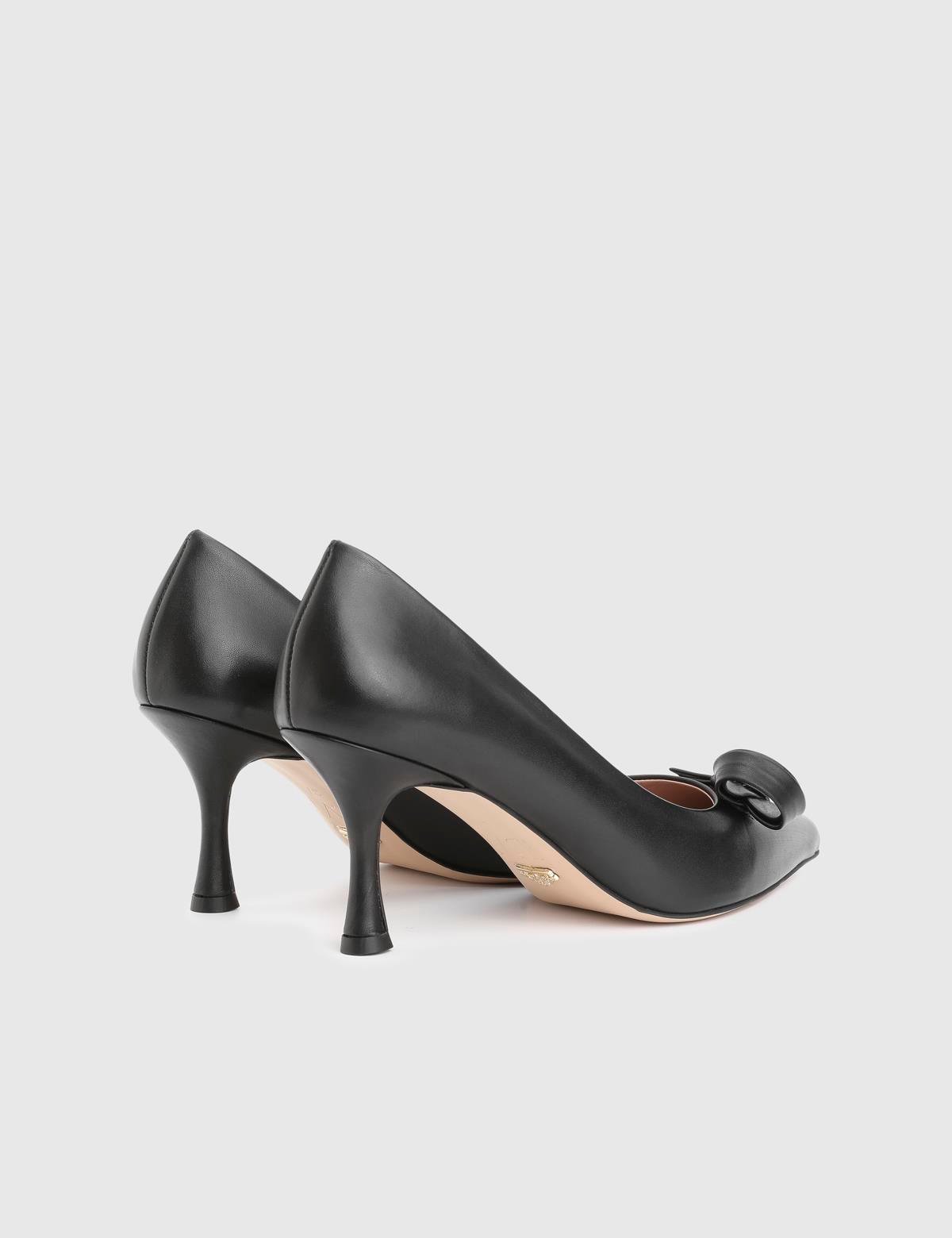 Merisa Black Leather Women's Pump