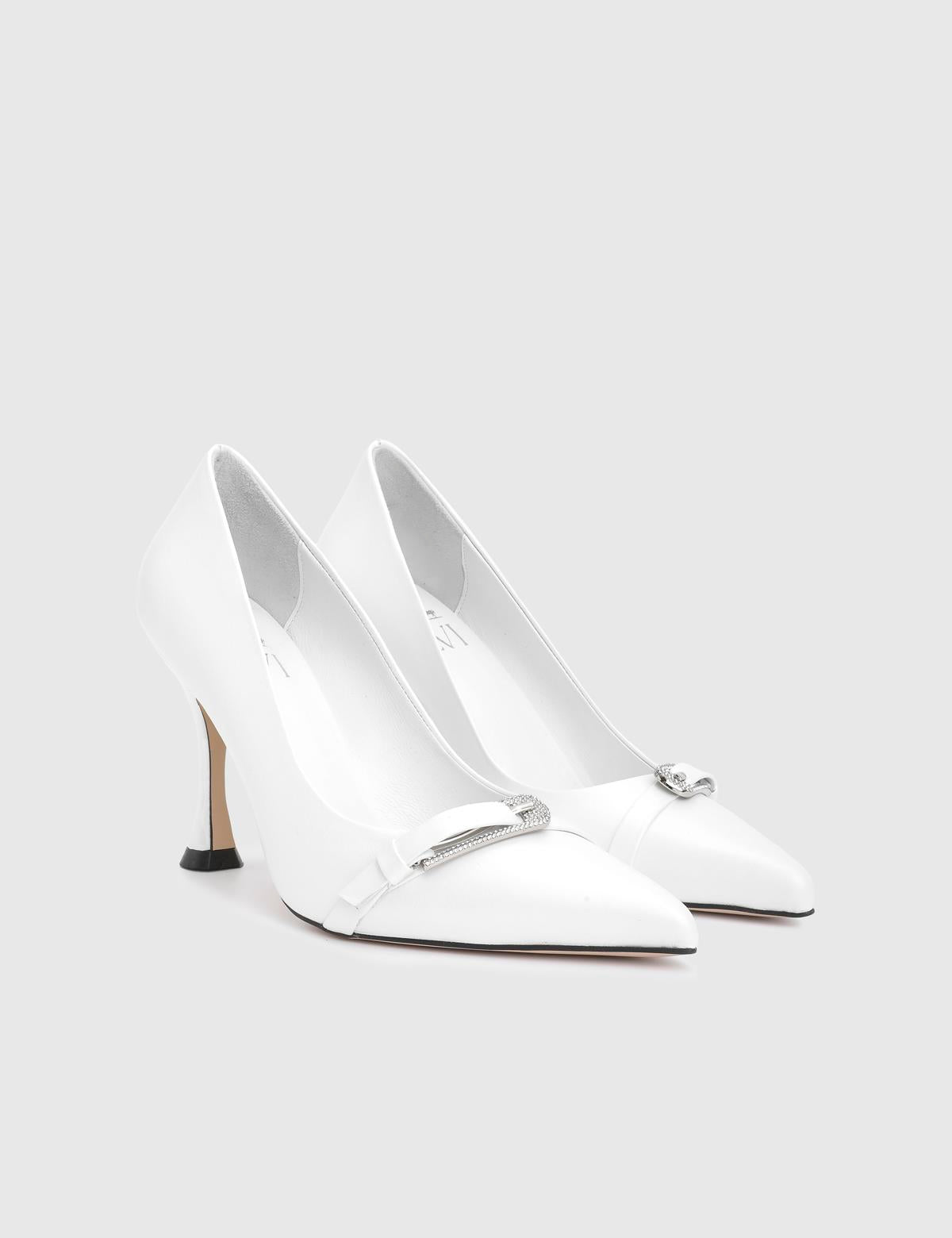 Puerto White Leather Women's Pump