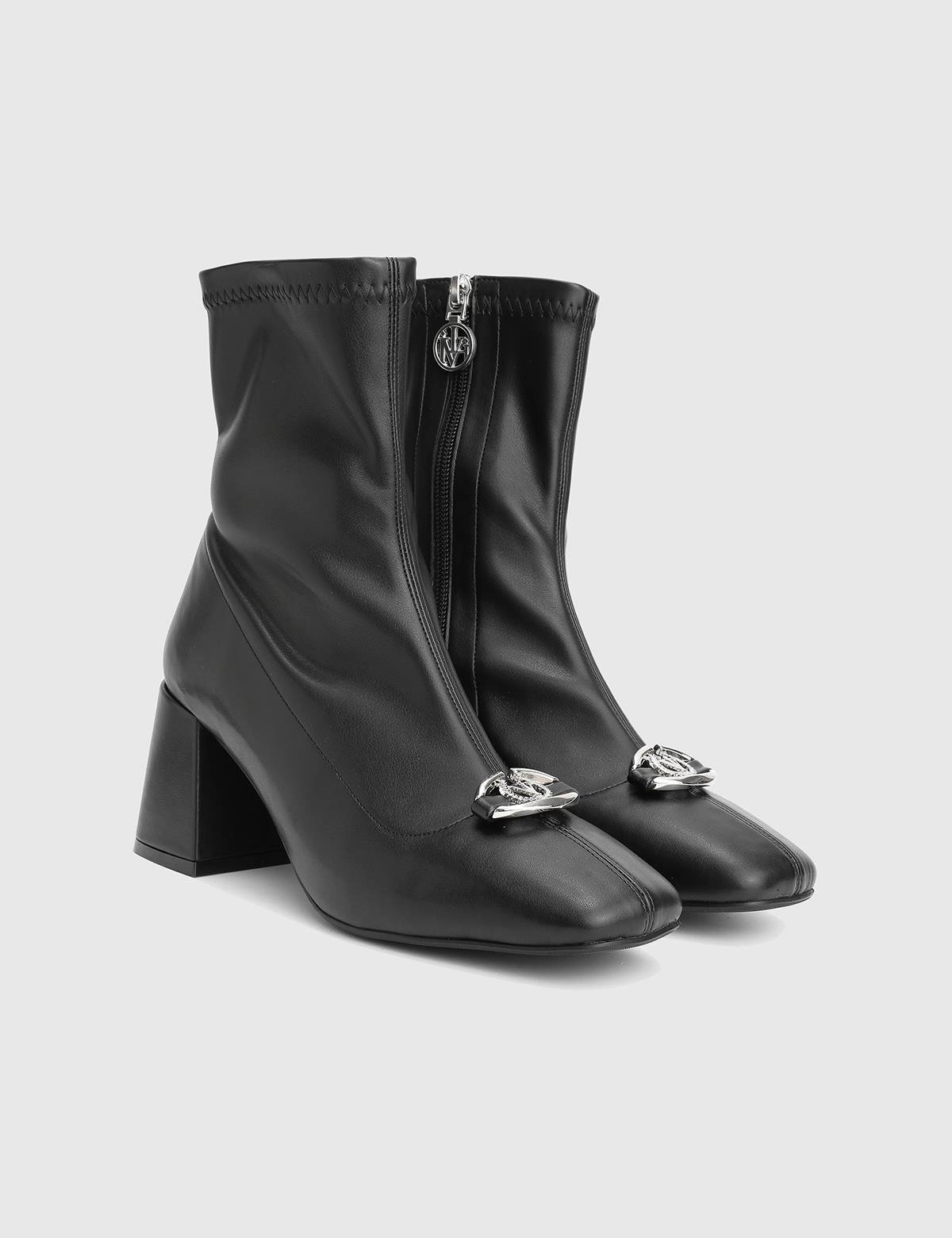 Rilinda Black Leather Women's Heeled Stretch Boot