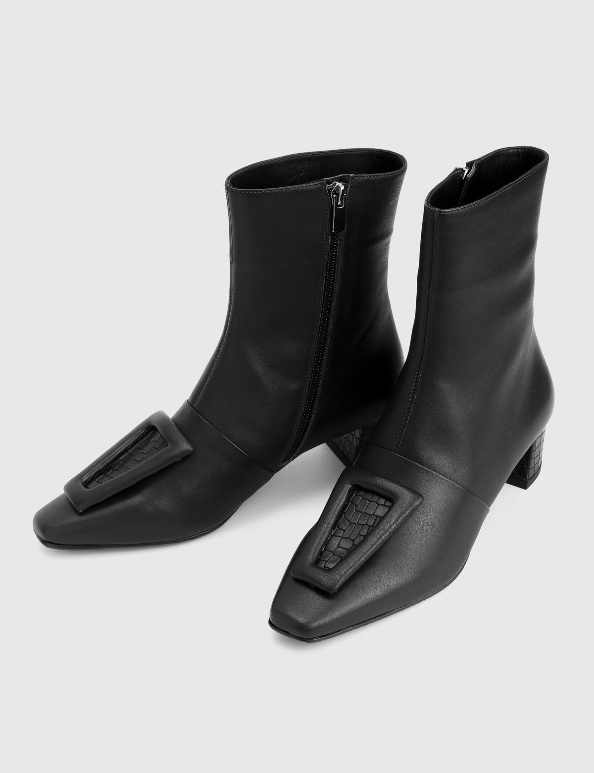 Tienta Black Crocodile Leather Women's Heeled Boot