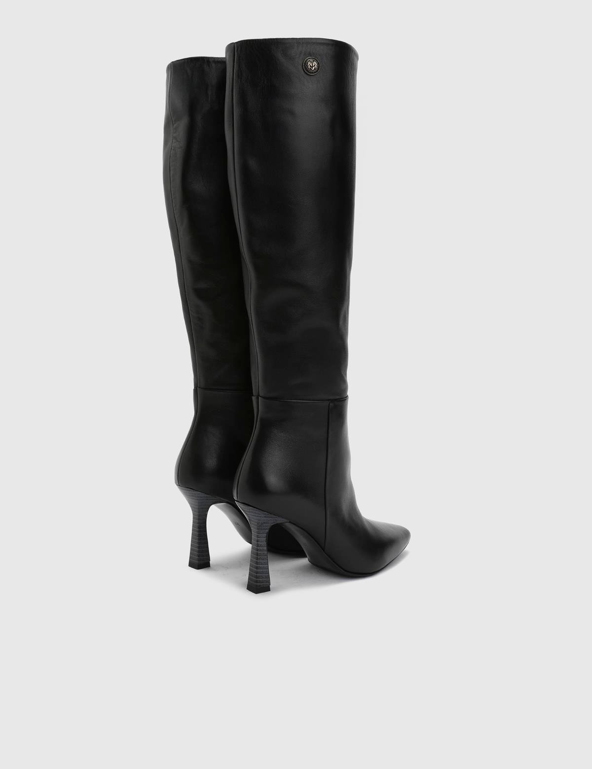 Treuh Schwarzer Leder-Damenstiefel mit Absatz