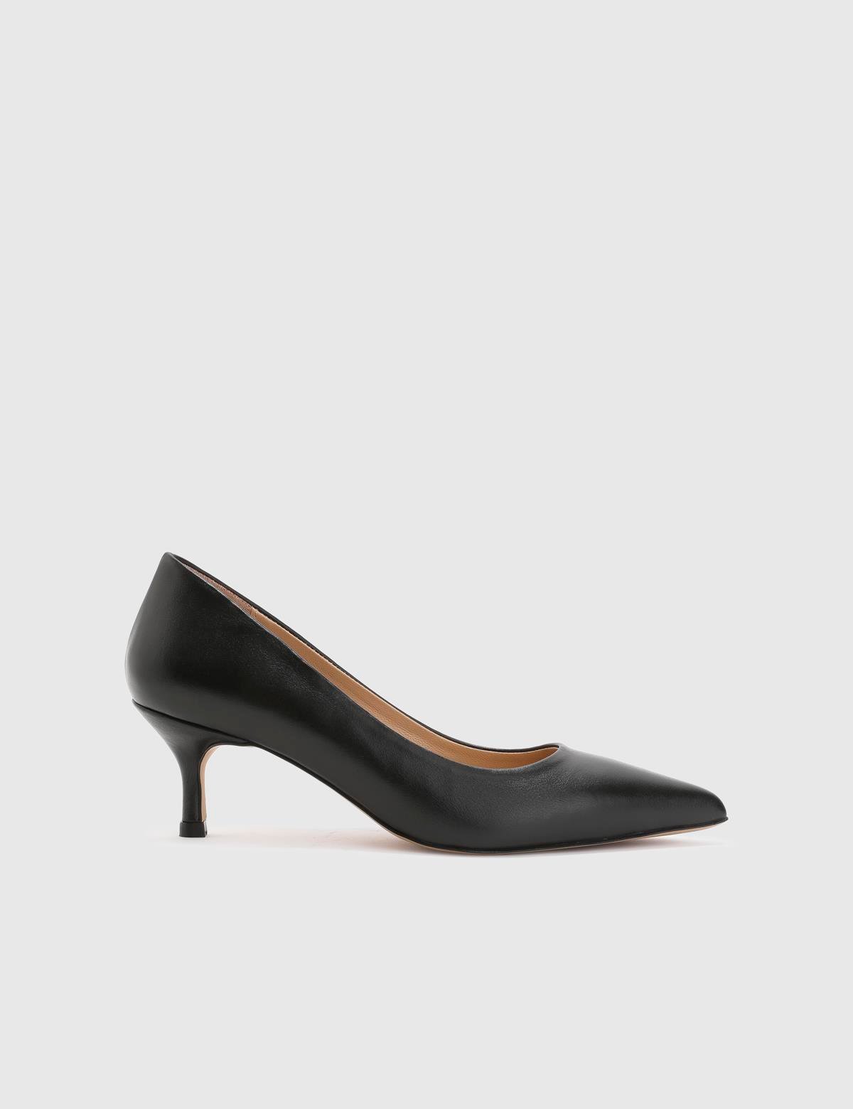 Tromso Black Leather Women's Pump