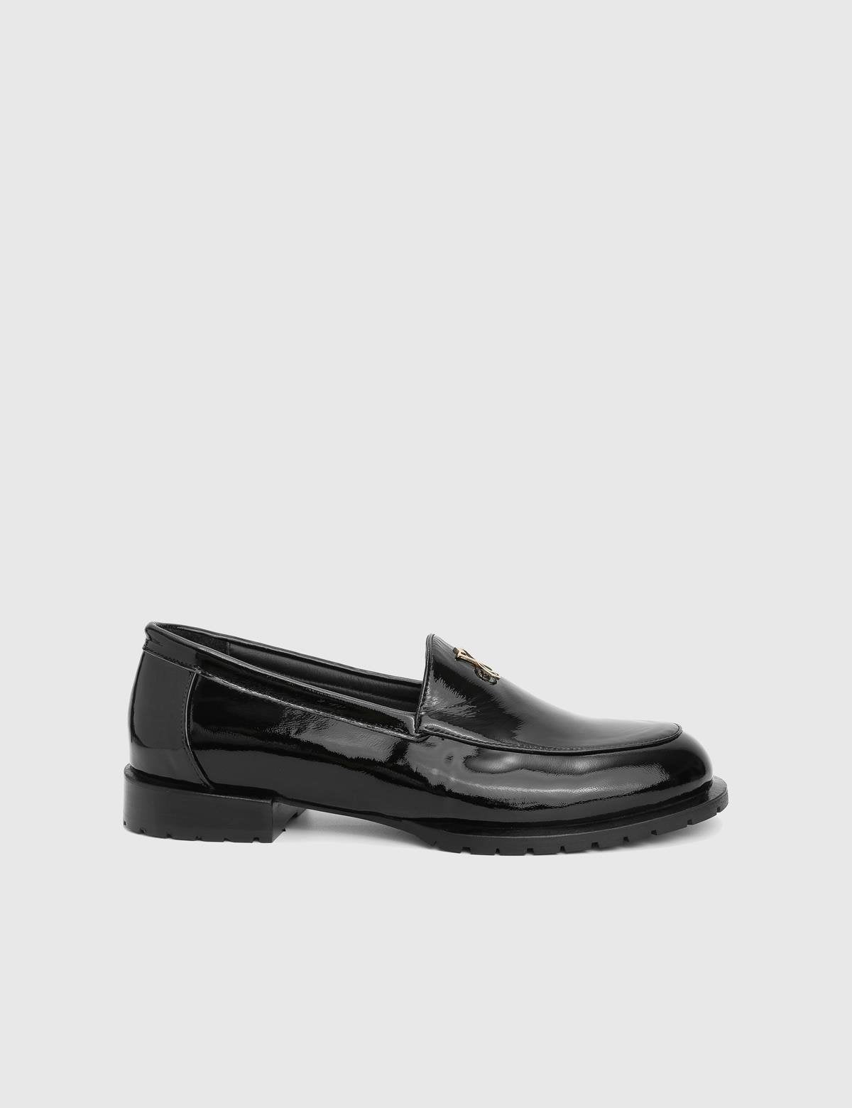 Wing Black Patent Leather Women's Loafer