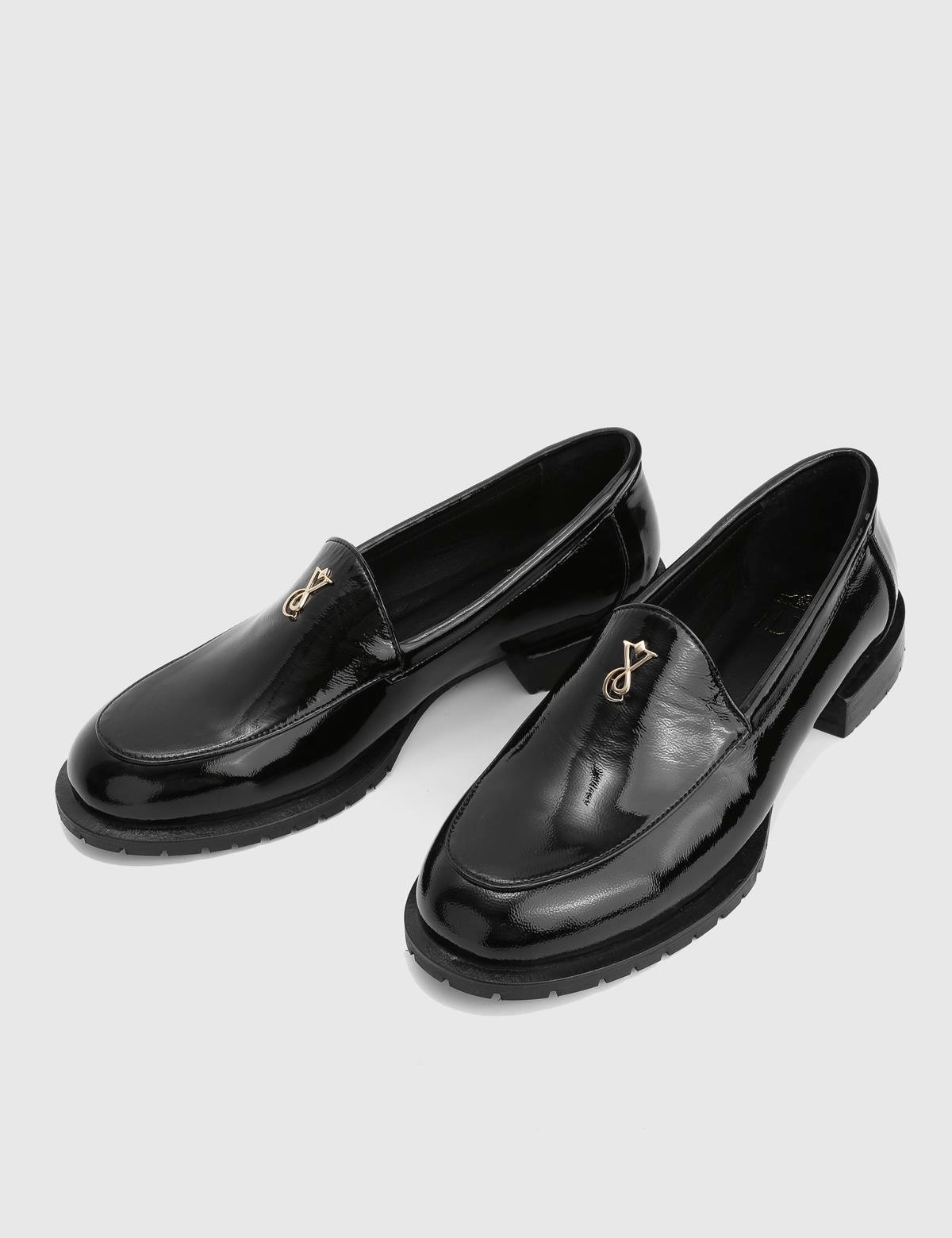 Wing Black Patent Leather Women's Loafer