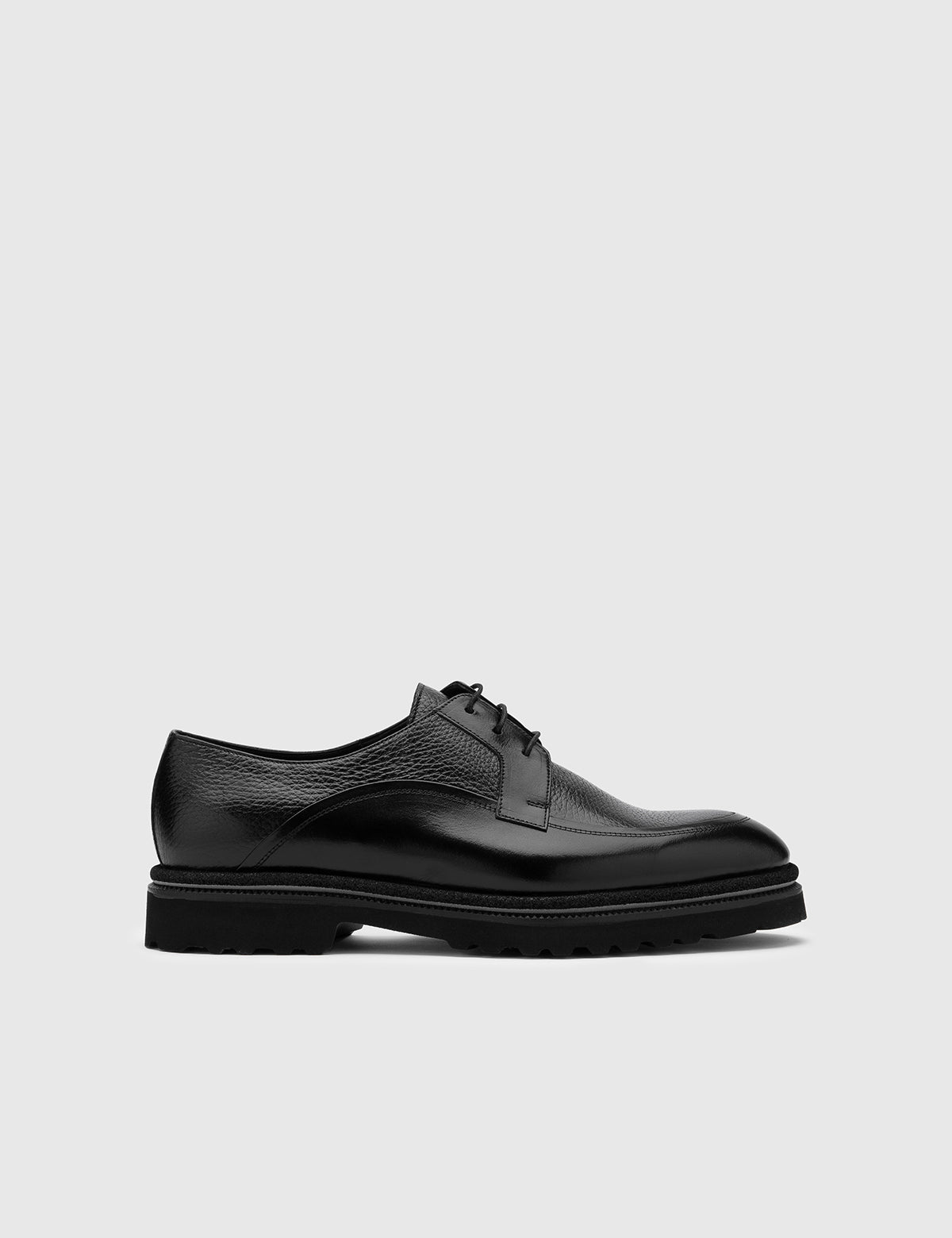 Jadira Black Buffalo-Black Deer Leather Men's Daily Shoe