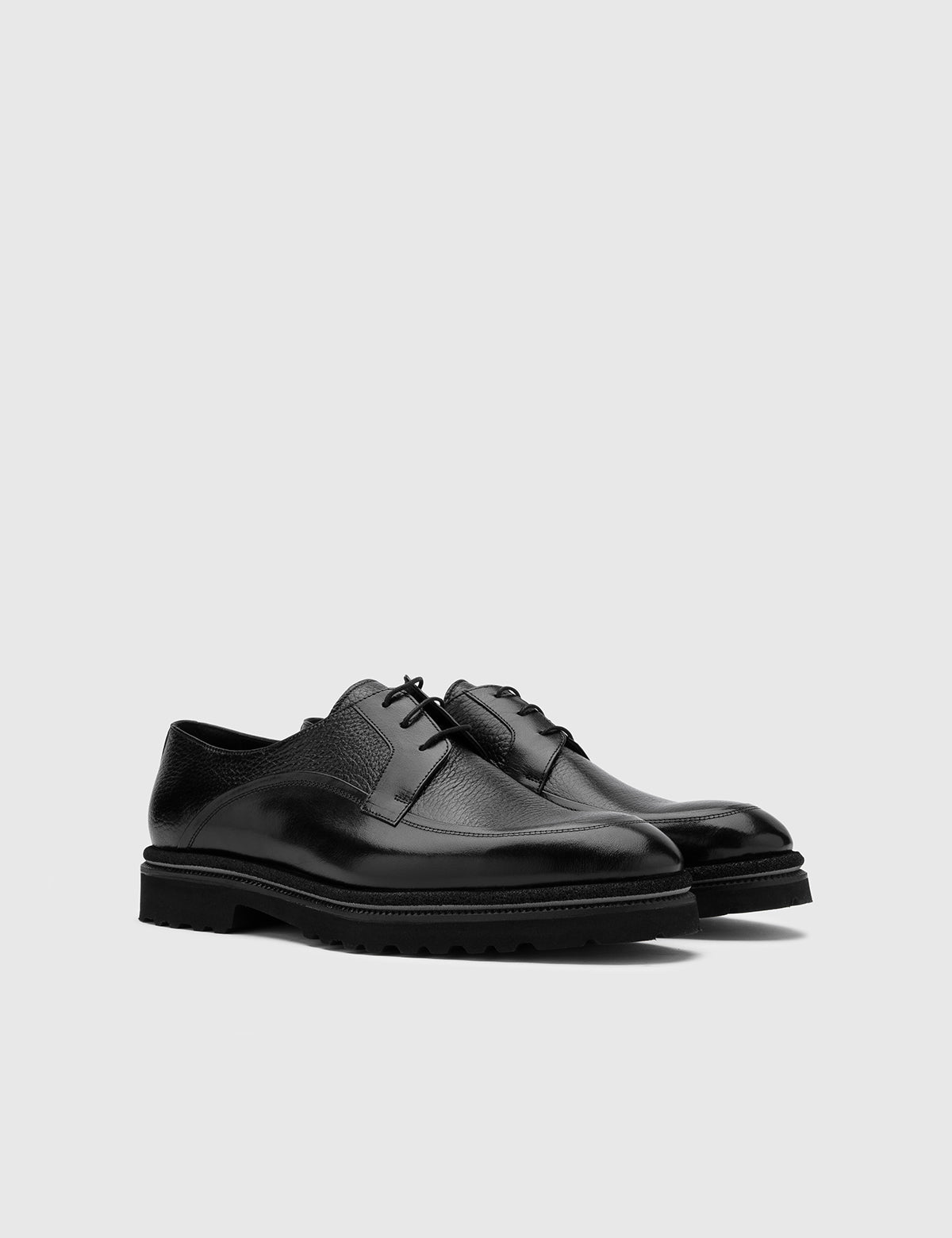 Jadira Black Buffalo-Black Deer Leather Men's Daily Shoe