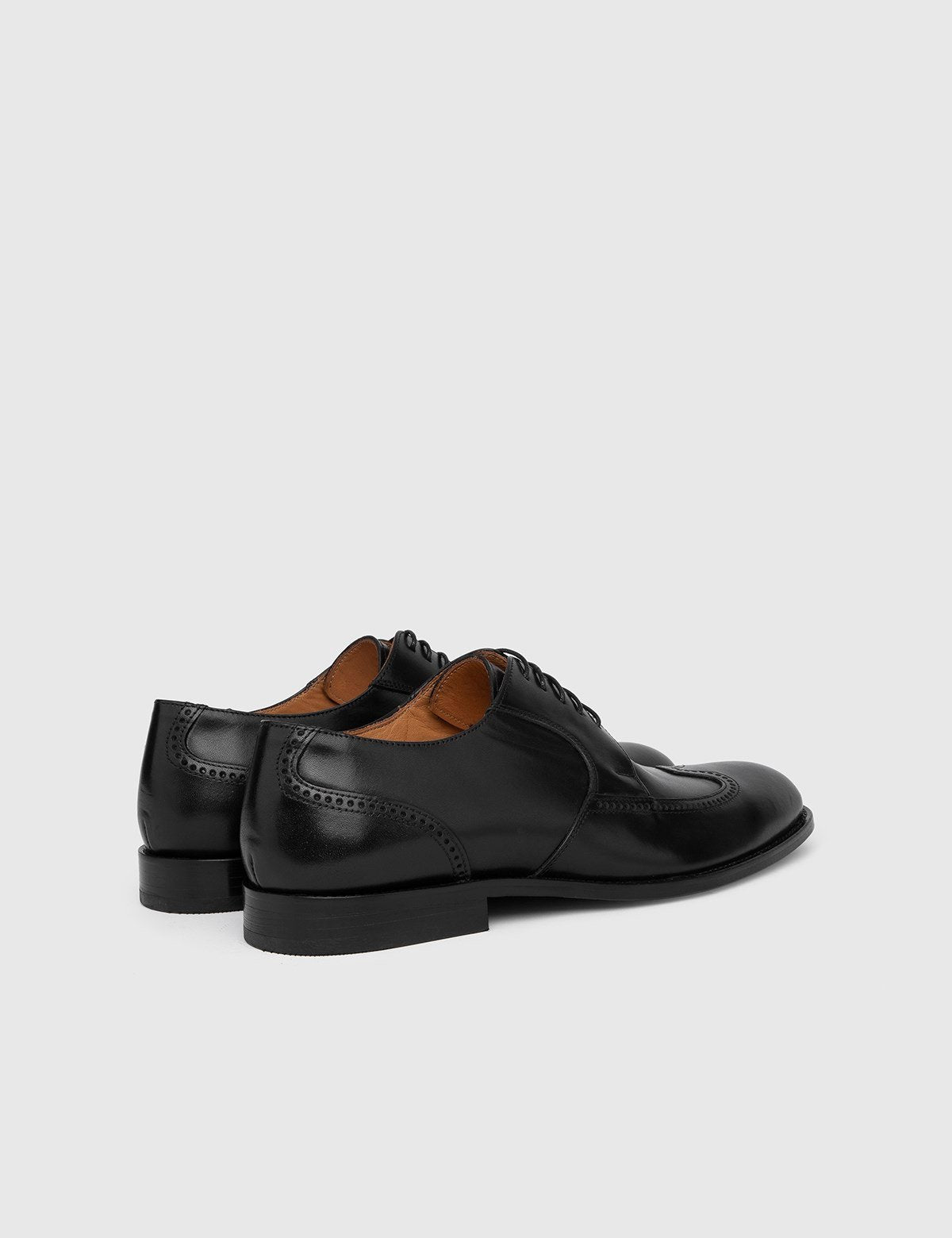 Asta Herren-Oxfords aus schwarzem Leder