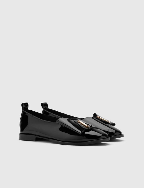 Ballerinas für Damen aus schwarzem Lackleder von Toys