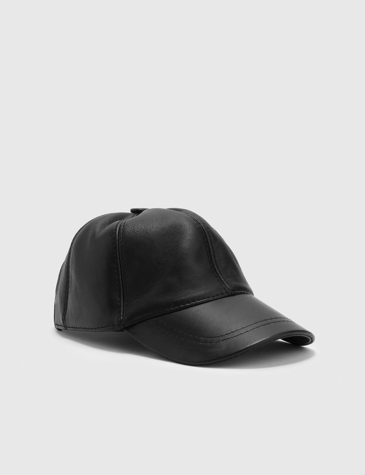 Aretha Black Leather Unisex Hat