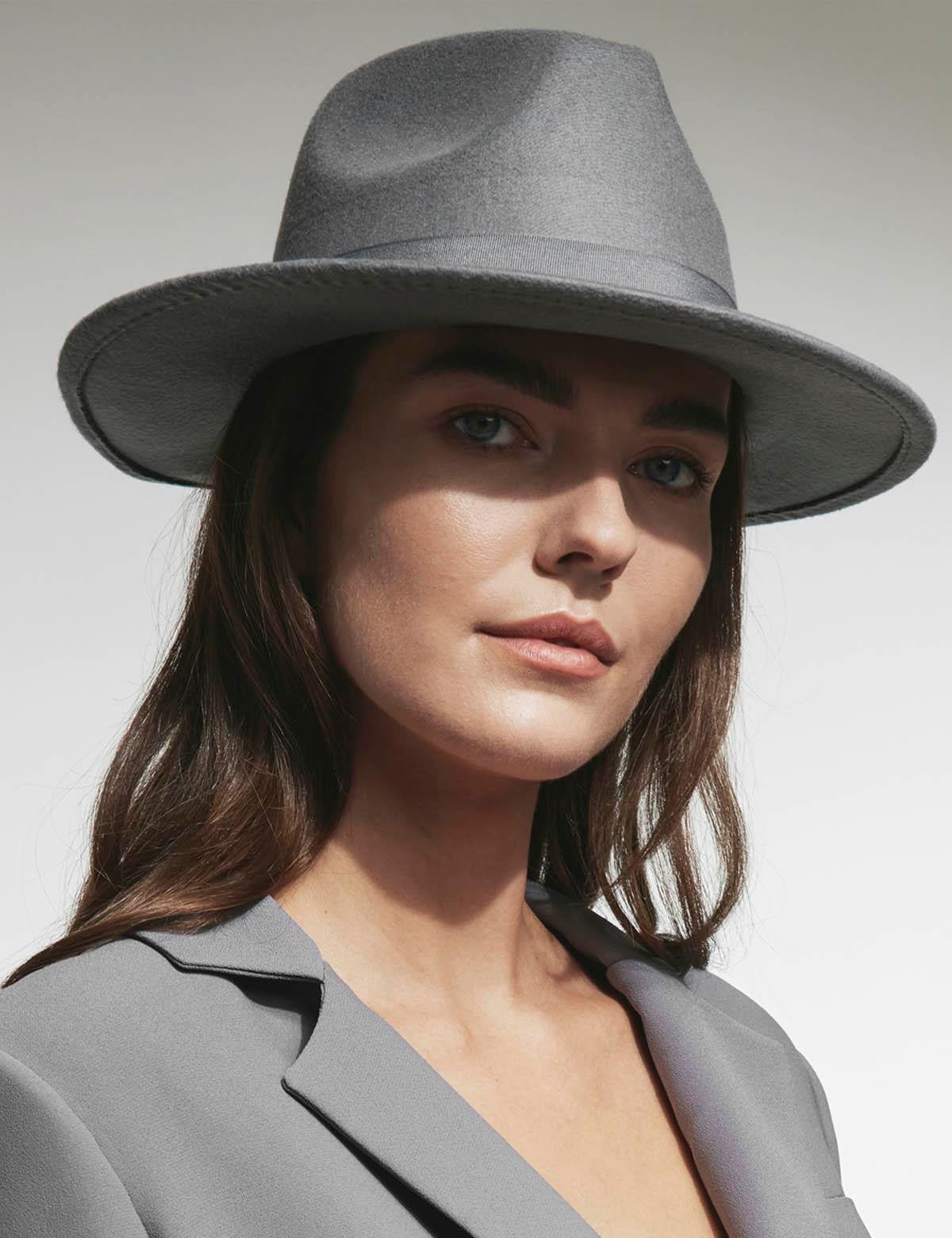 Minako Grey Cashmere Women's Hat