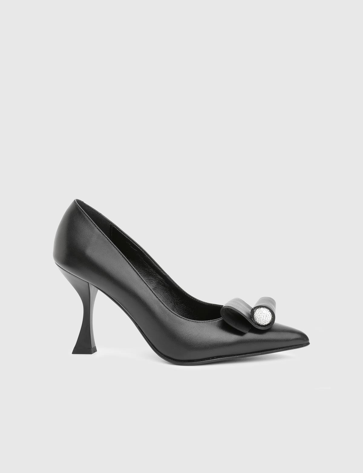 Brody Black Leather Women's Pump