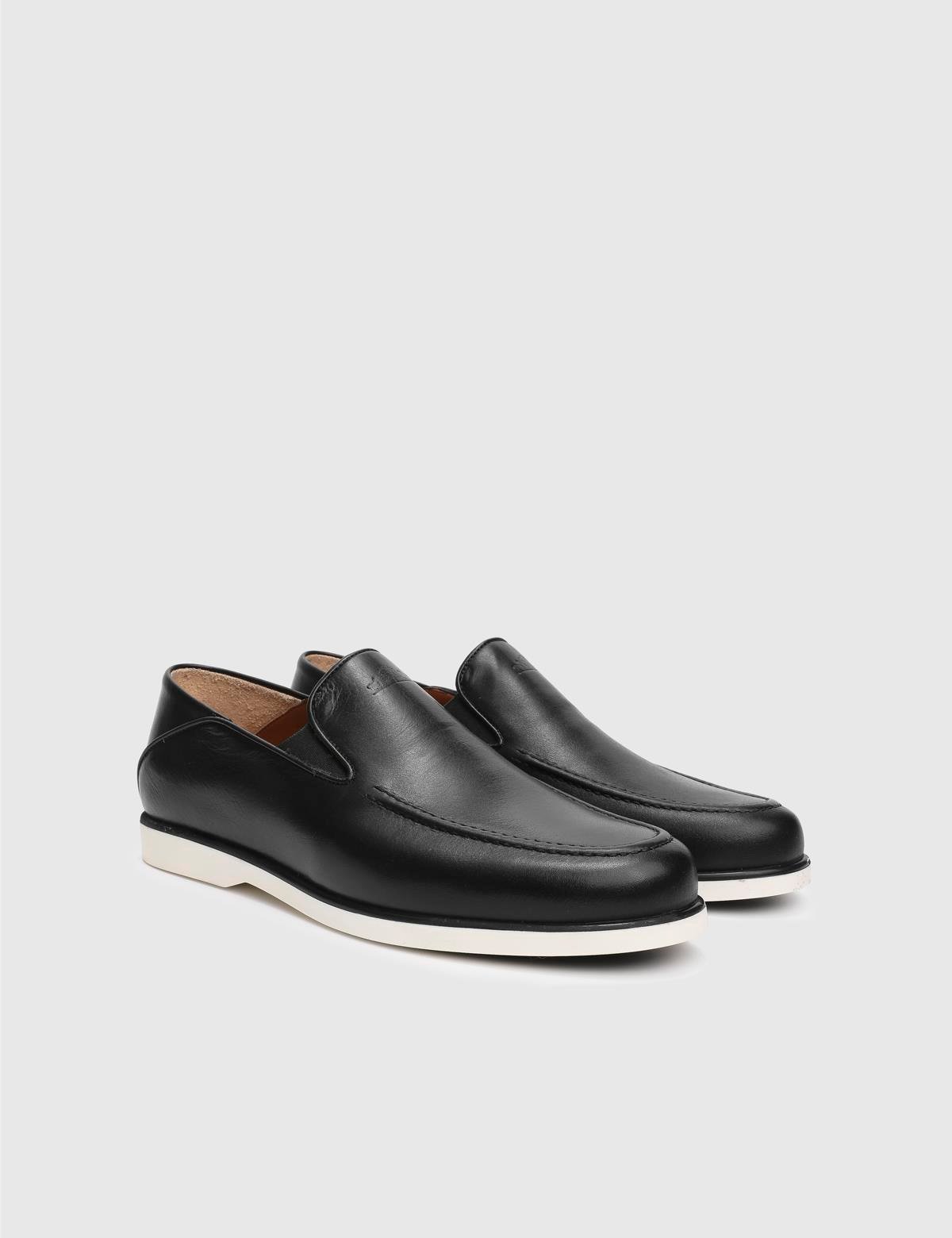 Cadence Black Leather Men's Loafer