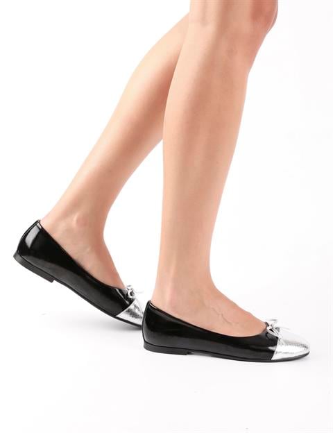 Eloisa Black Patent Leather Women's Ballerina