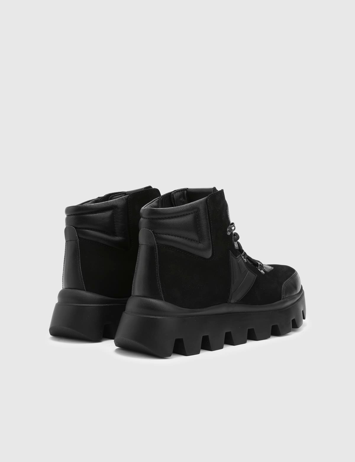 Facundo Black Nubuck Leather Men's Boot