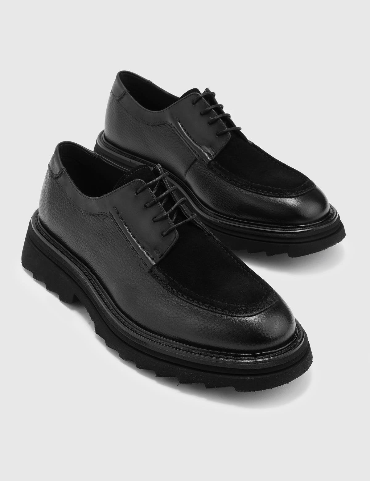 Forlan Black Leather Men's Oxford