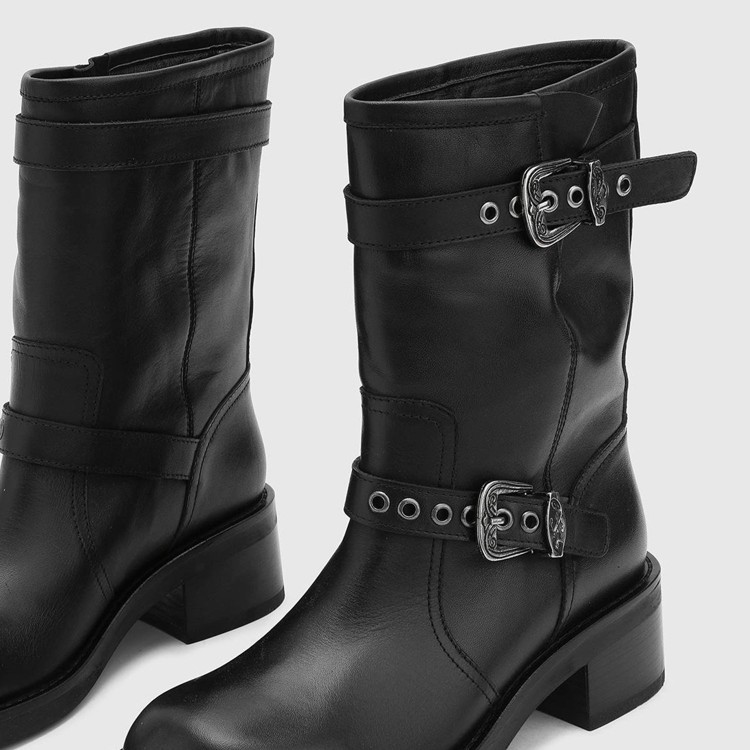 Grazia Damenstiefel aus schwarzem Leder