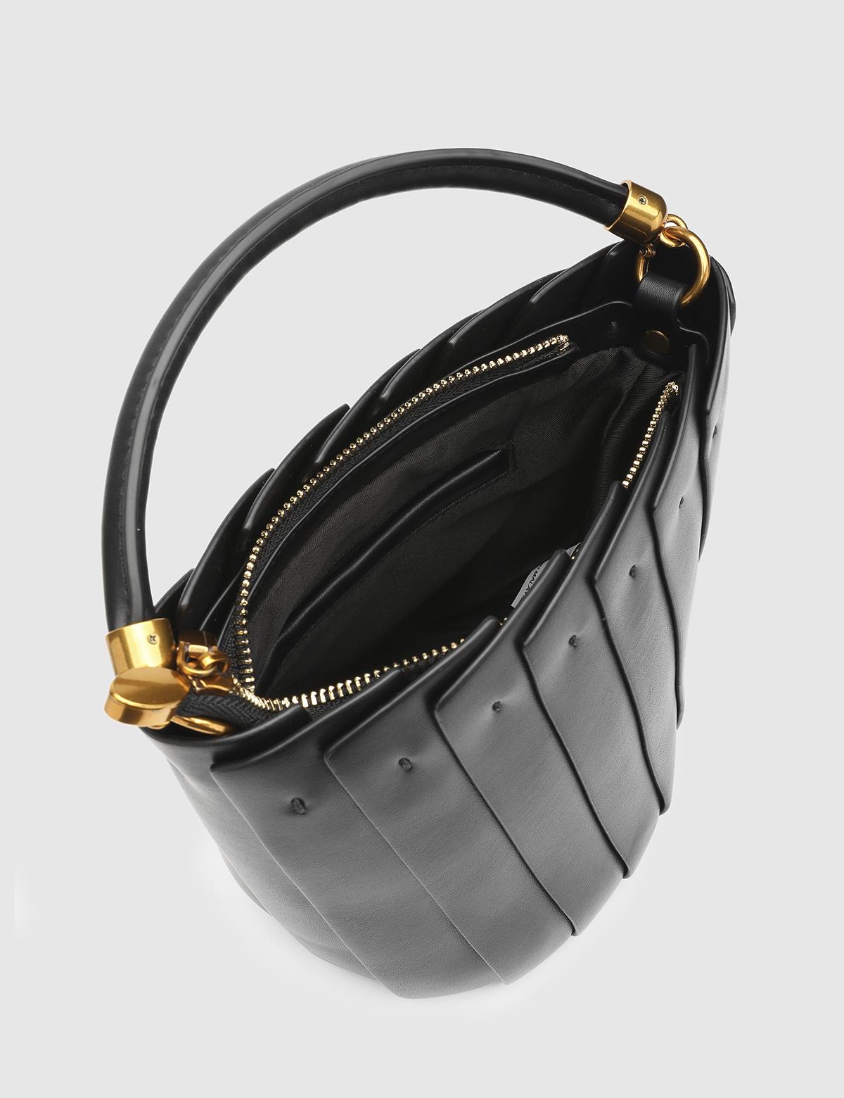 Jalue Black Women's Handbag