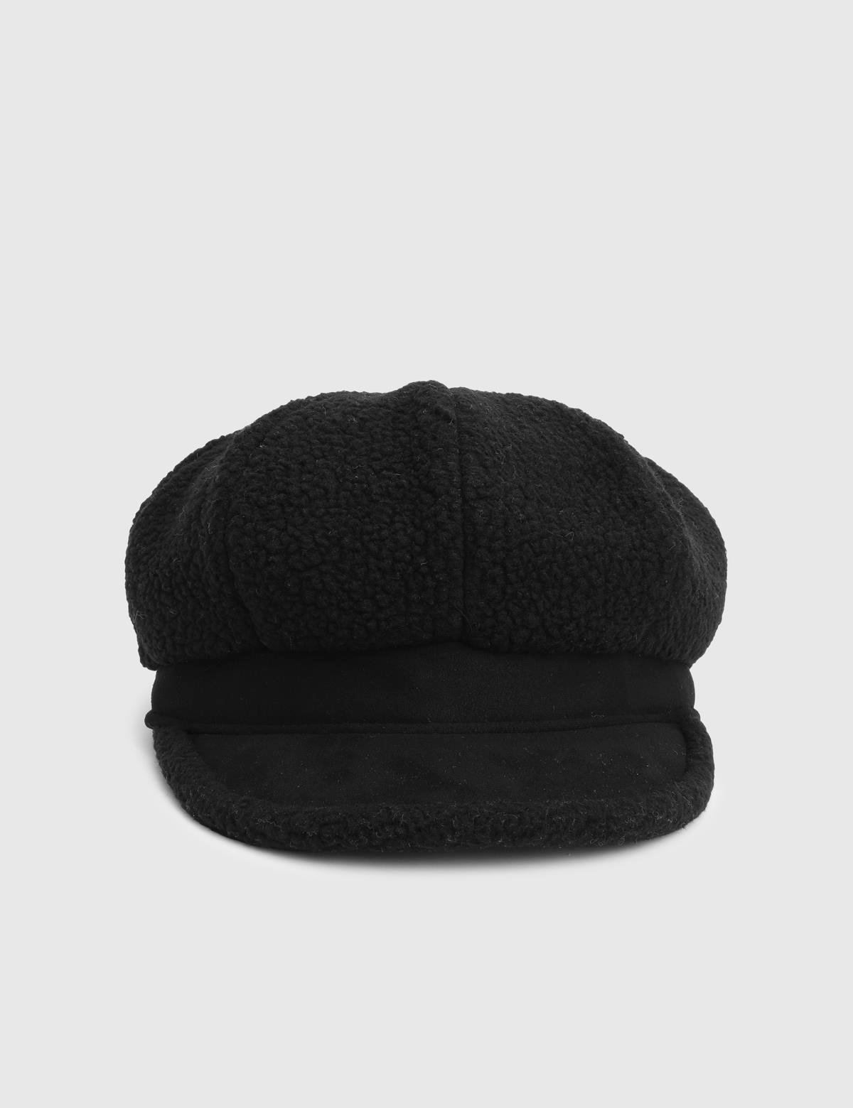 Jynee Black Women's Cap