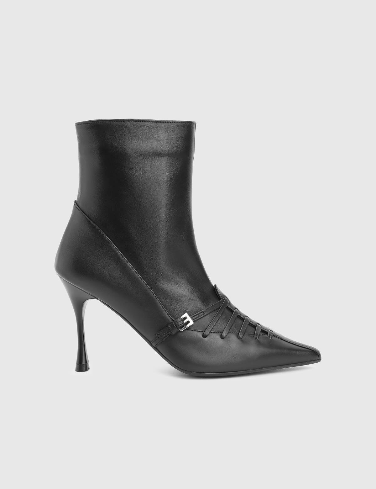 Ketita Black Leather Women's Heeled Boot