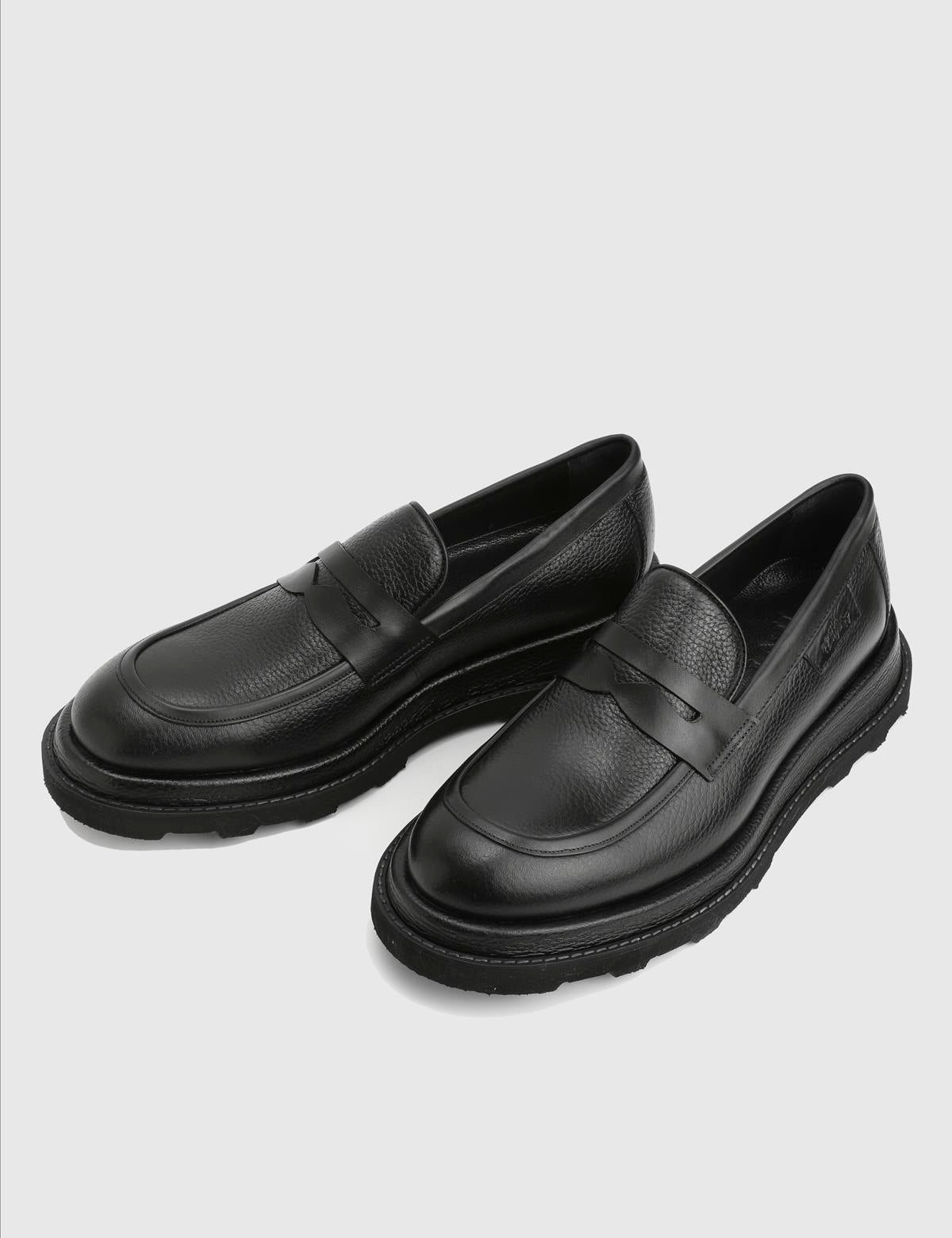 Leyn Black Leather Men's Loafer