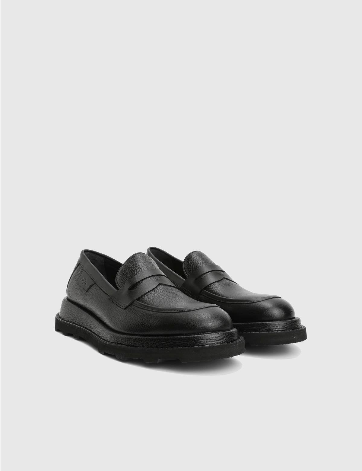 Leyn Black Leather Men's Loafer