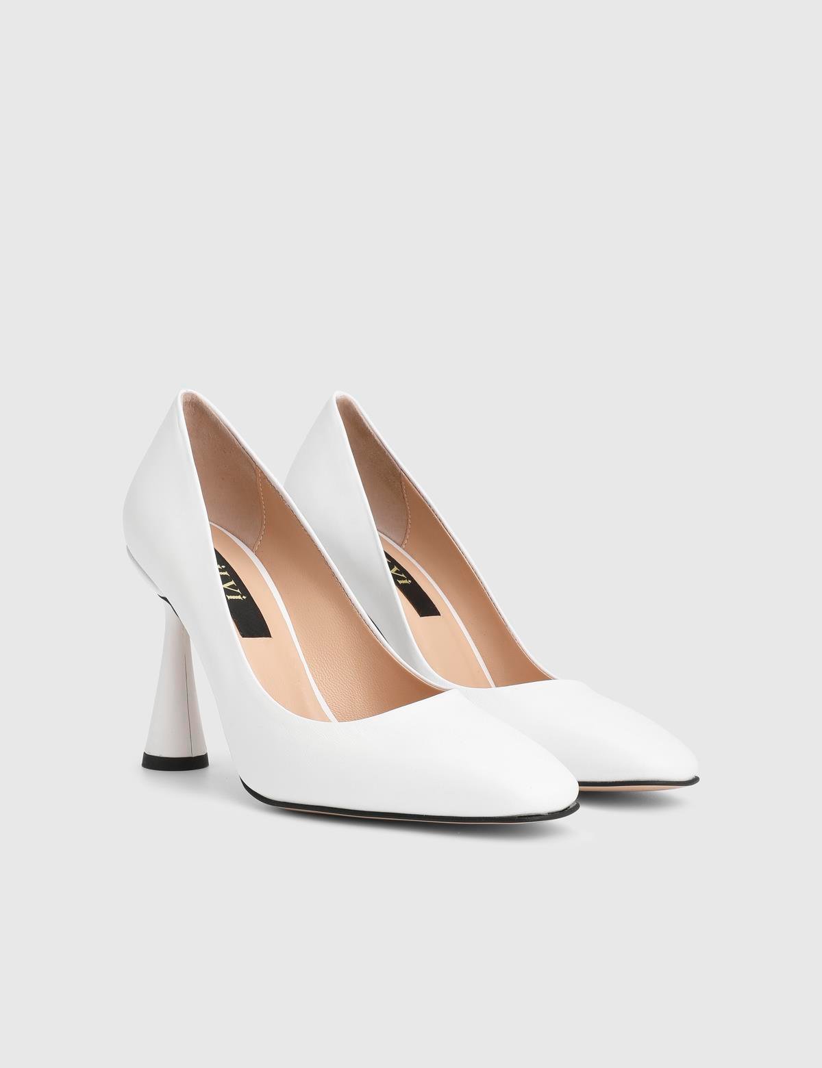 Lorel White Leather Women's Pump