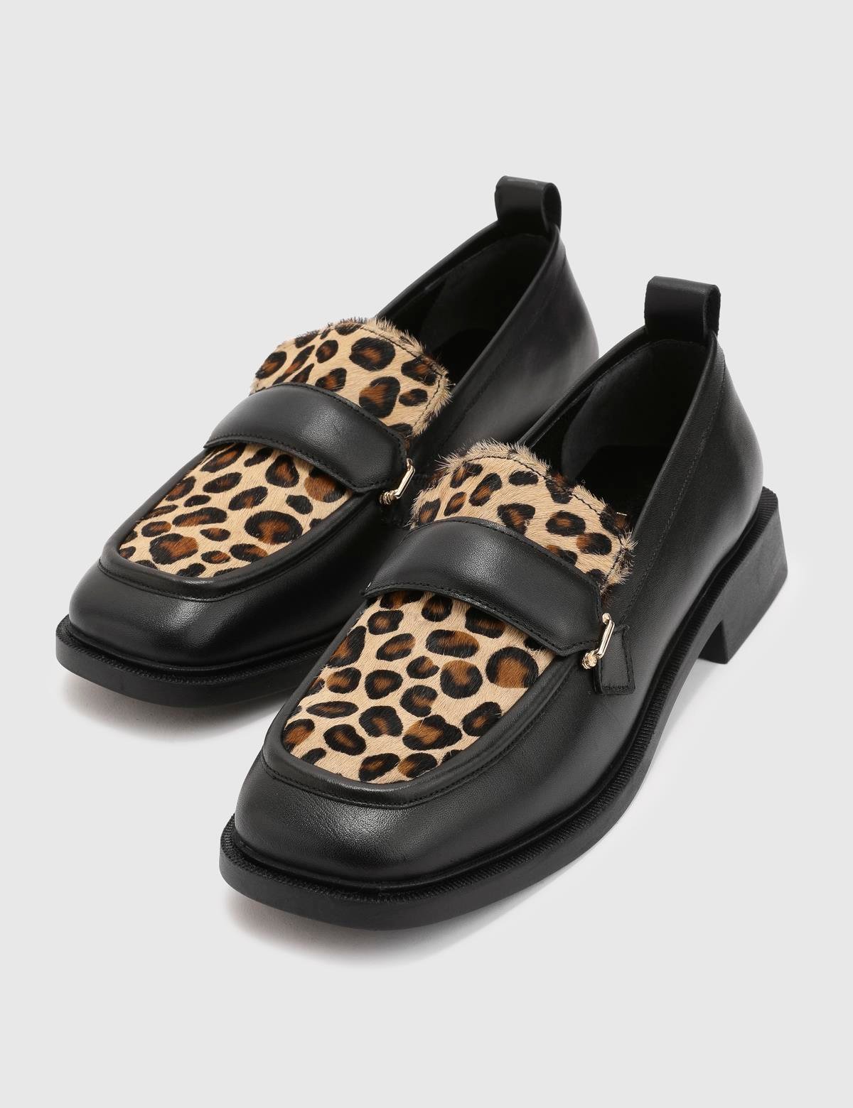 Luna Black Leather Women's Loafer