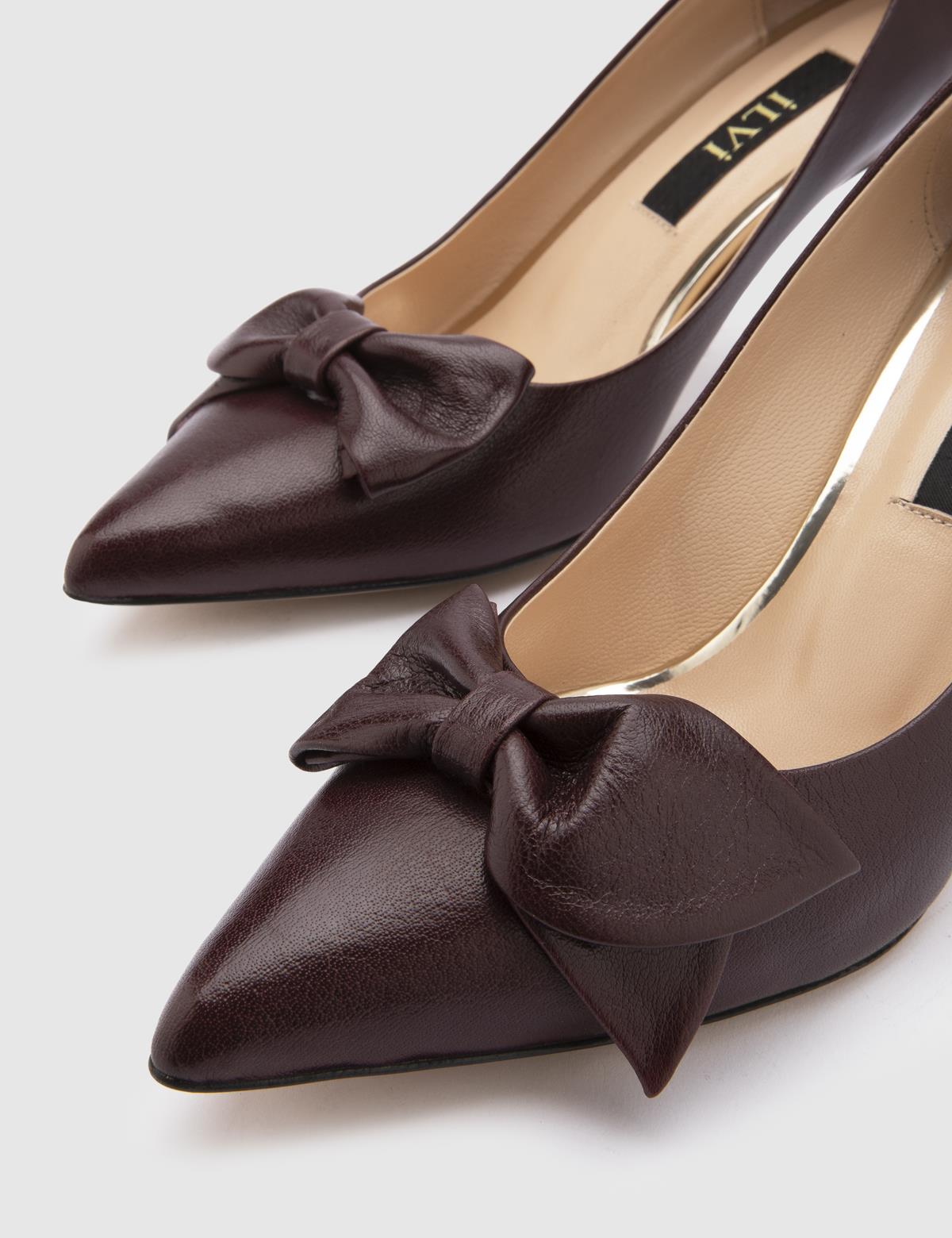 Madeira Burgundy Buffalo Leather Women's Stiletto