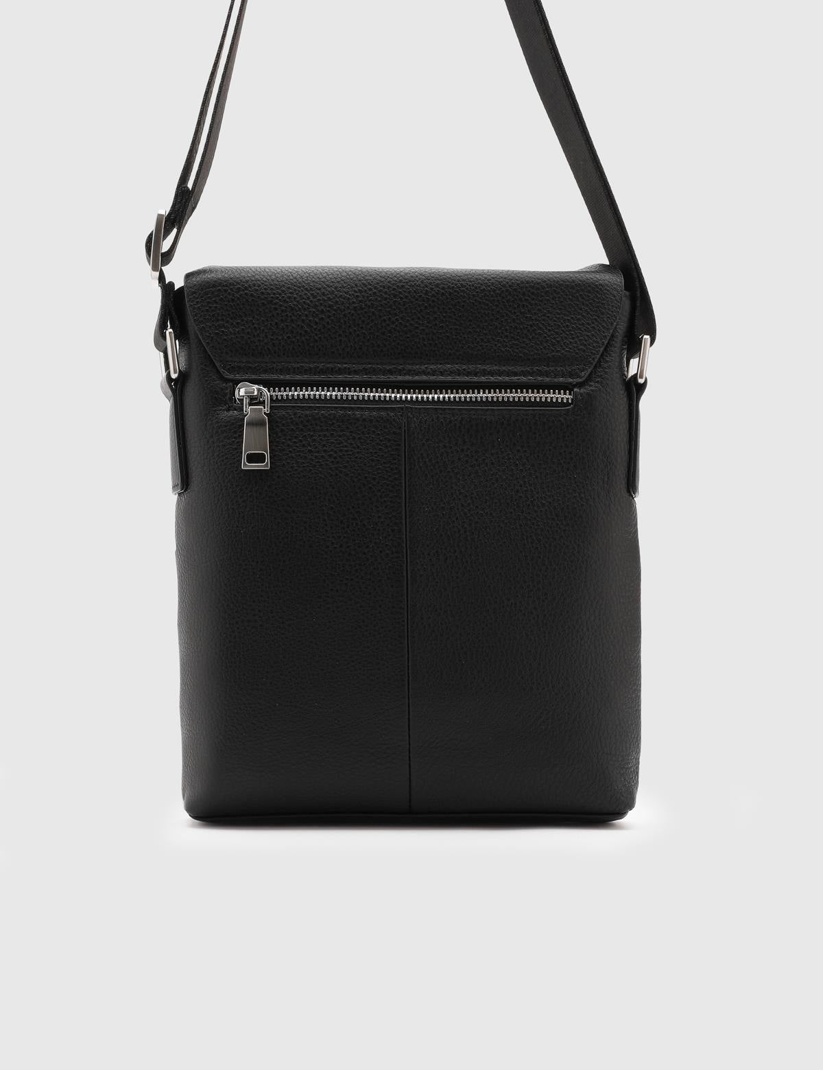 Max Black Leather Men's Shoulder Bag