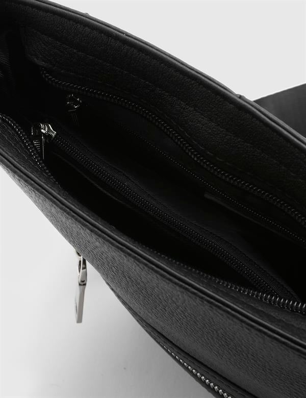 Max Black Leather Men's Shoulder Bag
