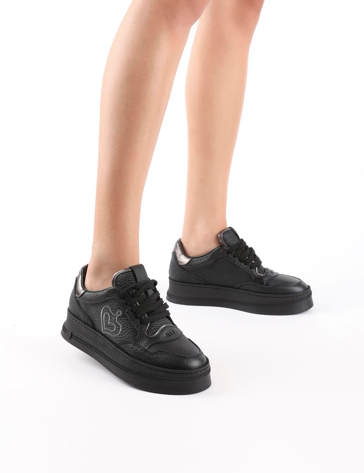 Musle Black Floater Leather Women's Sneaker