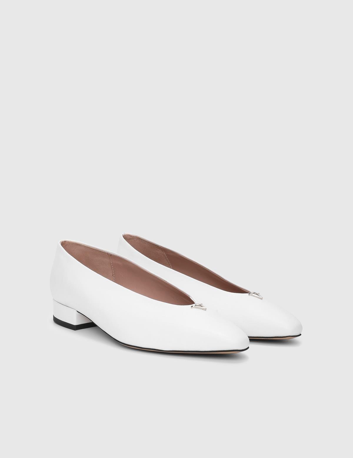 Toth White Leather Women's Ballerina