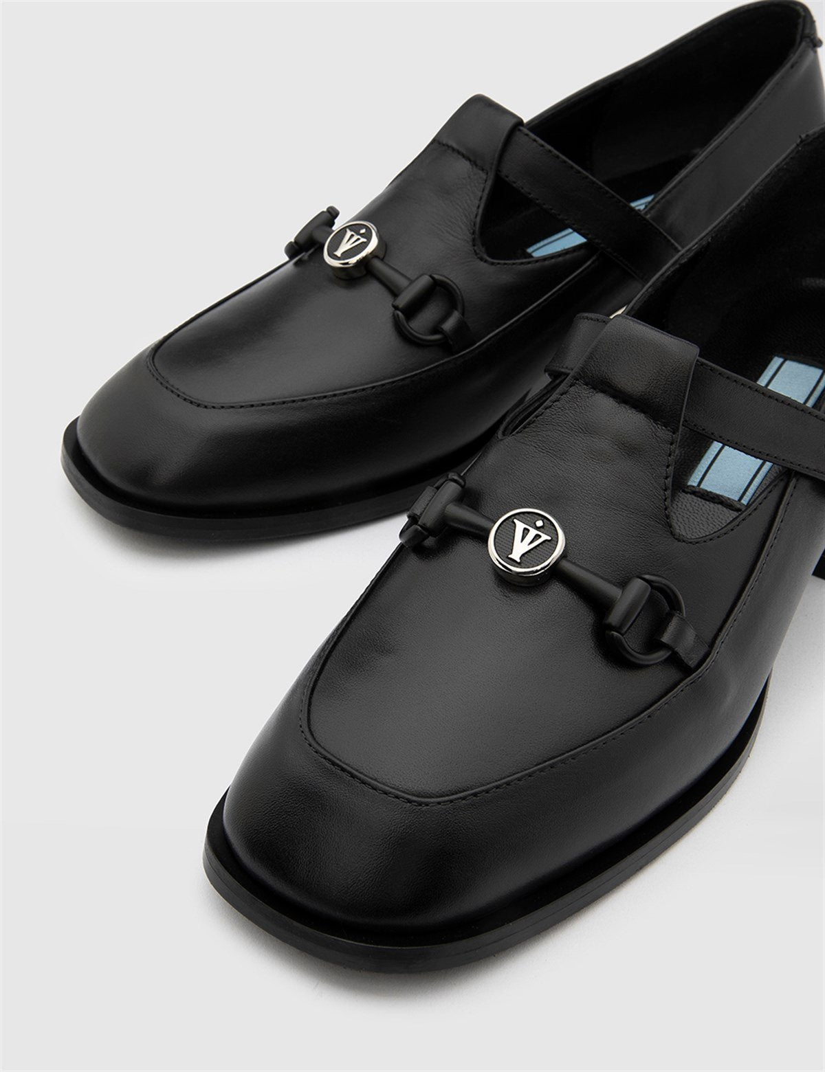 Tova Black Leather Women's Pump