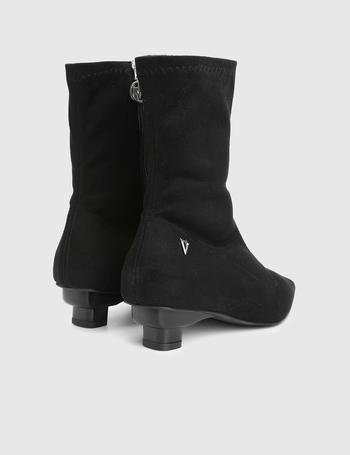 Vasanta Black Suede Leather Women's Heeled Stretch Boot